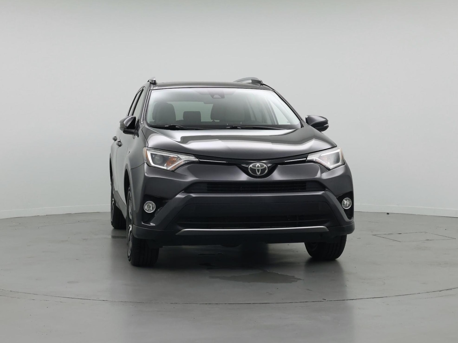 2018 Toyota RAV4 XLE - Photo 6