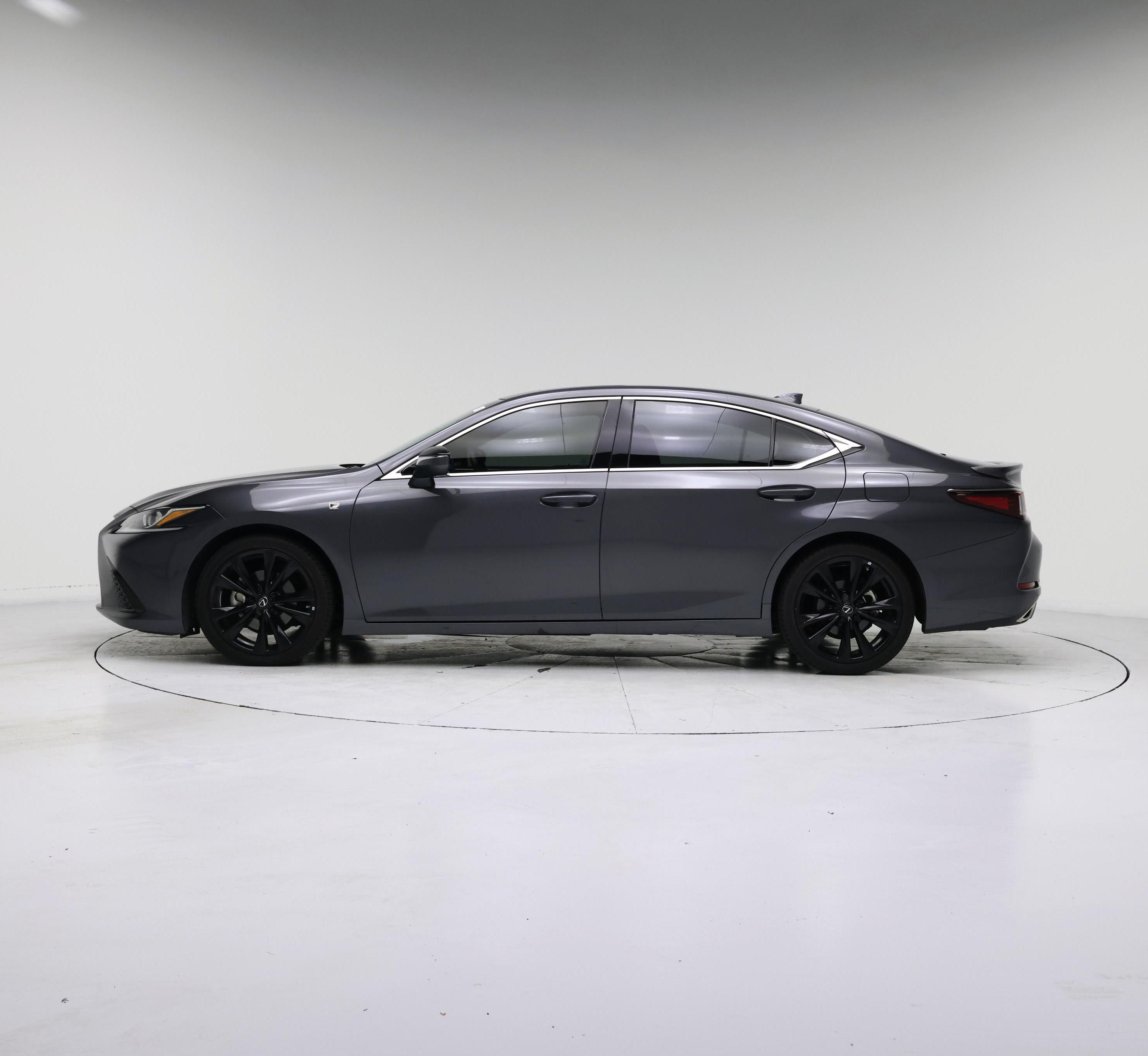 Thumbnail: 2022 Lexus ES - 3
