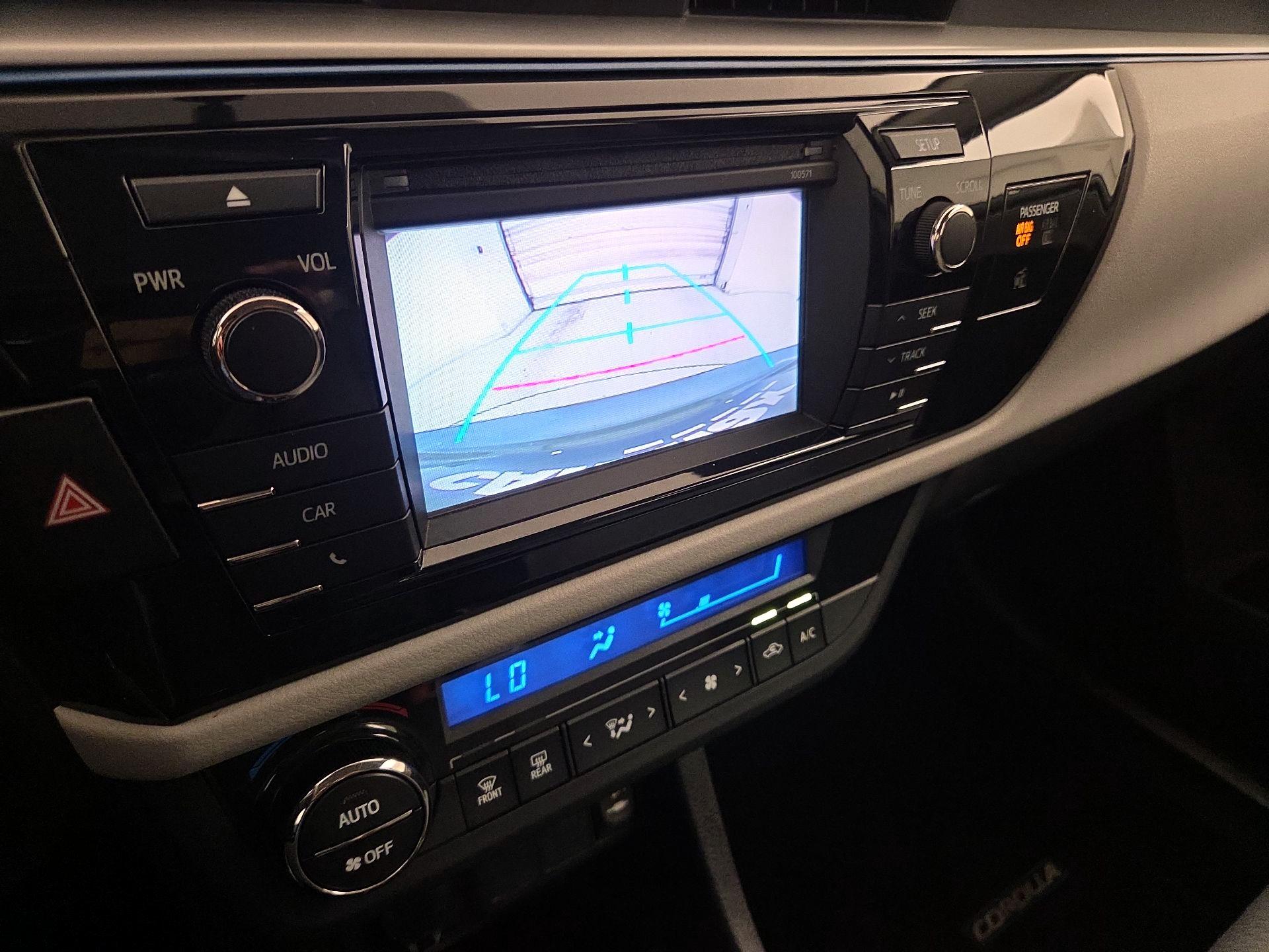 Thumbnail: 2016 Toyota Corolla - 14