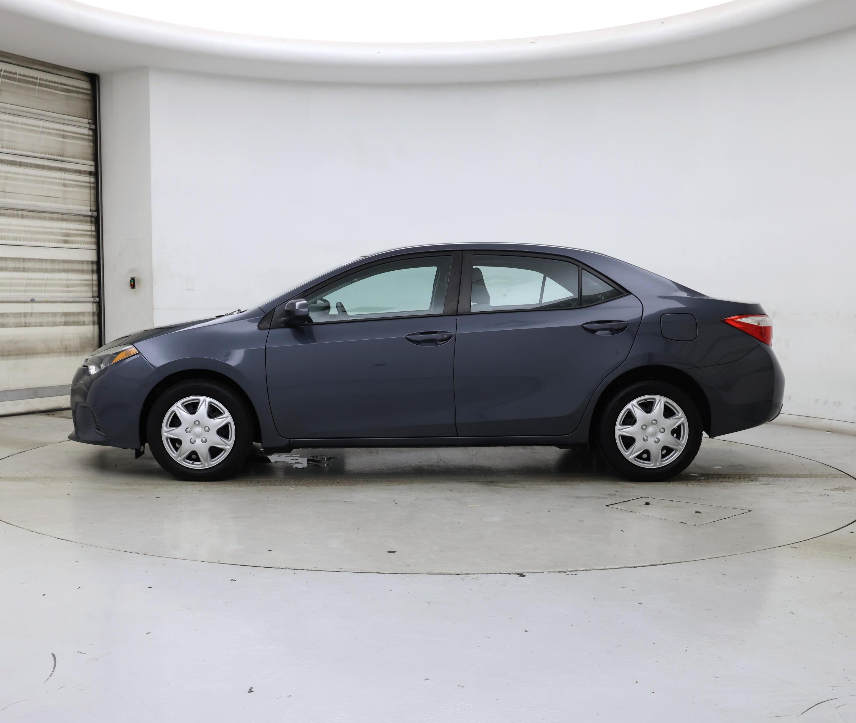 Thumbnail: 2016 Toyota Corolla - 3