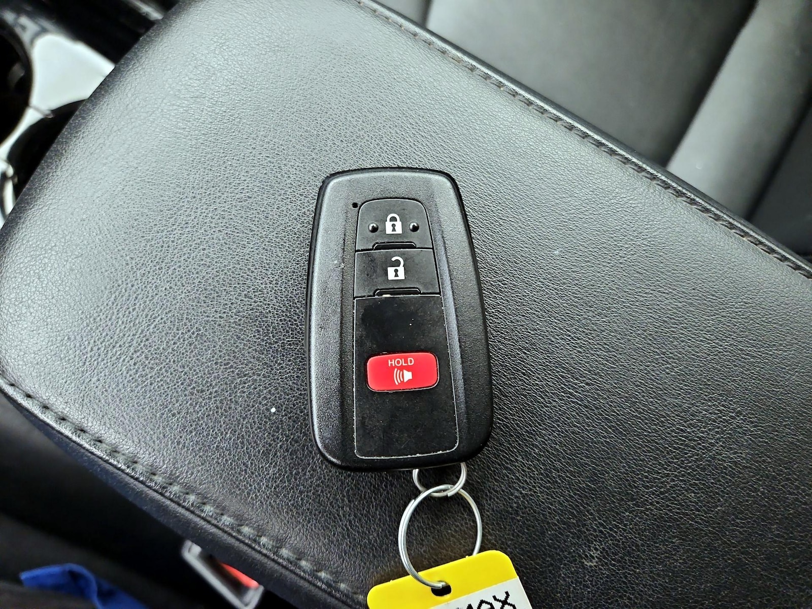 2018 Toyota Prius Three - Photo 24