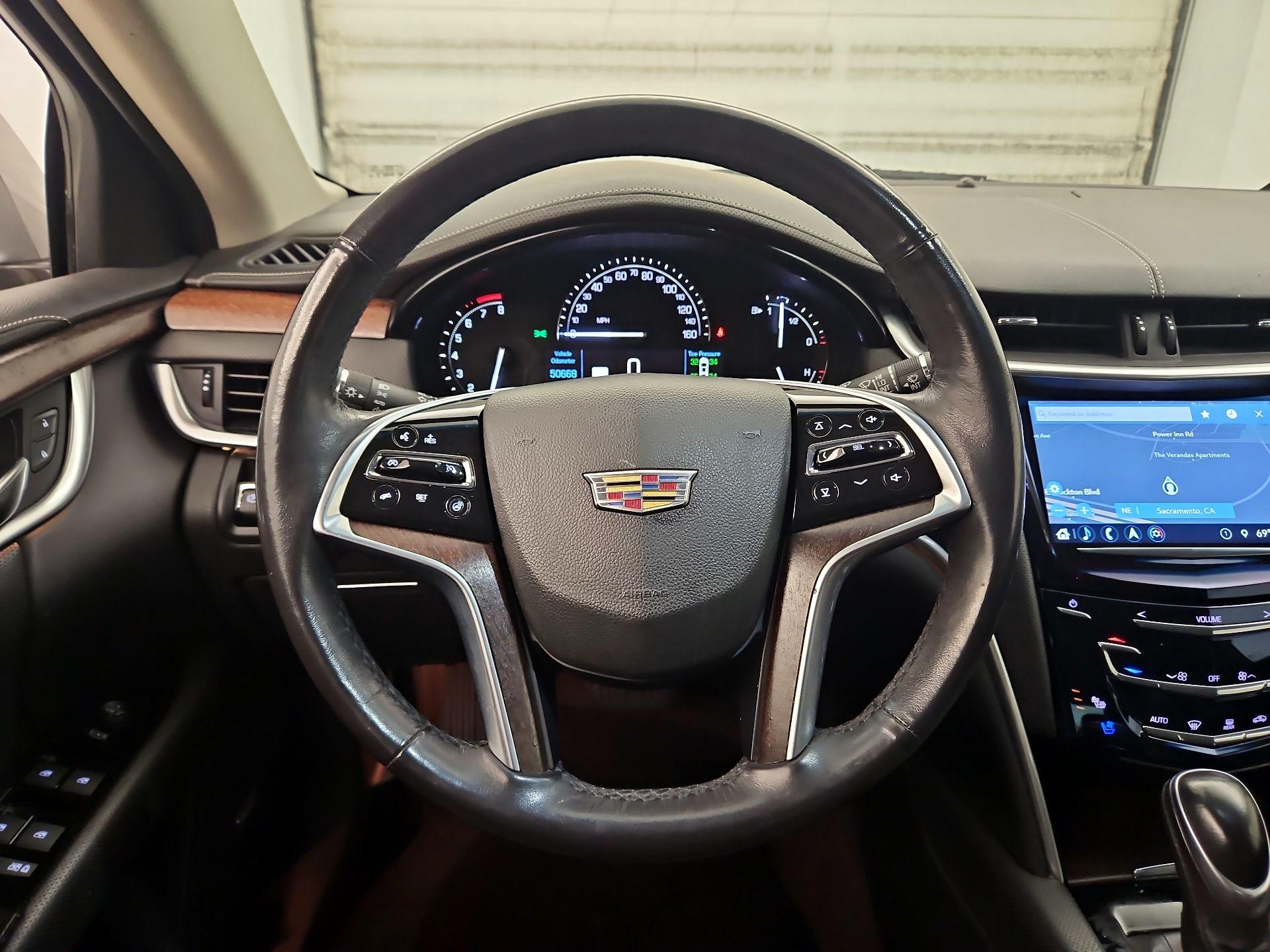 Thumbnail: 2019 Cadillac XTS - 10