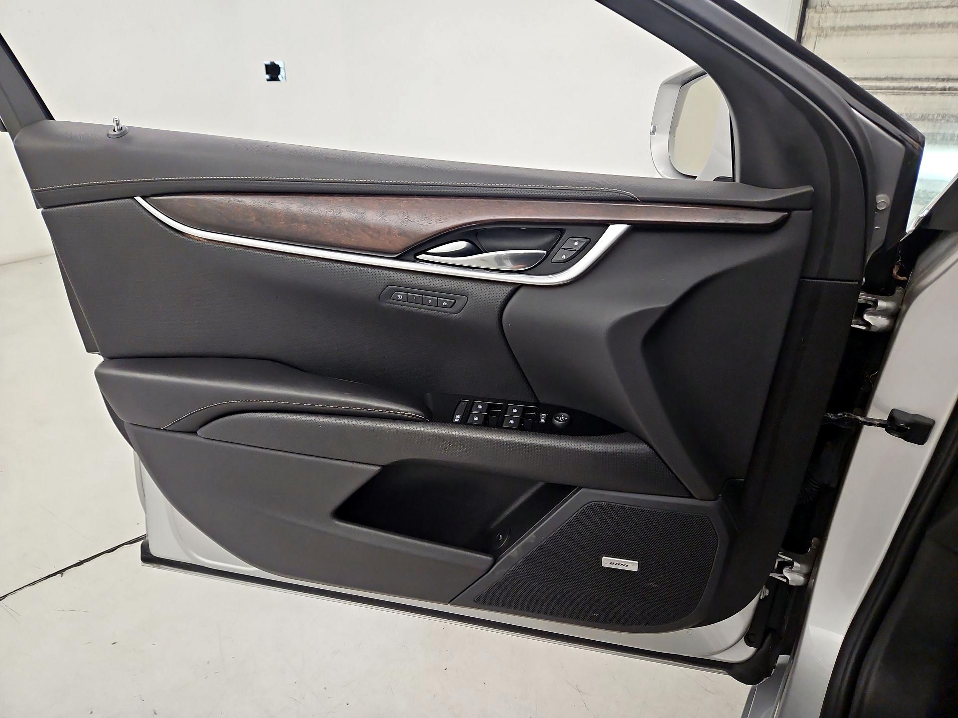 Thumbnail: 2019 Cadillac XTS - 12