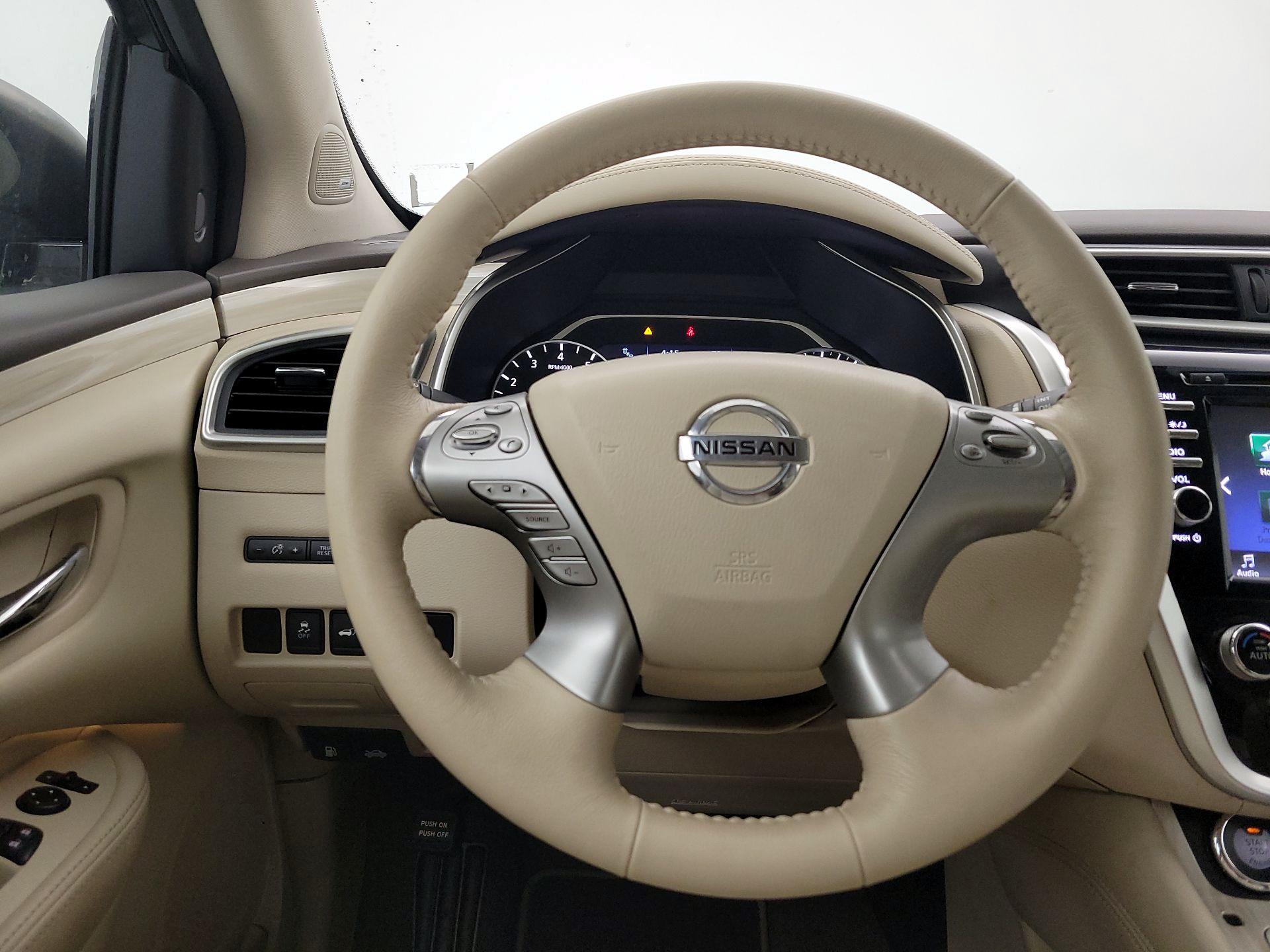 Thumbnail: 2017 Nissan Murano - 10