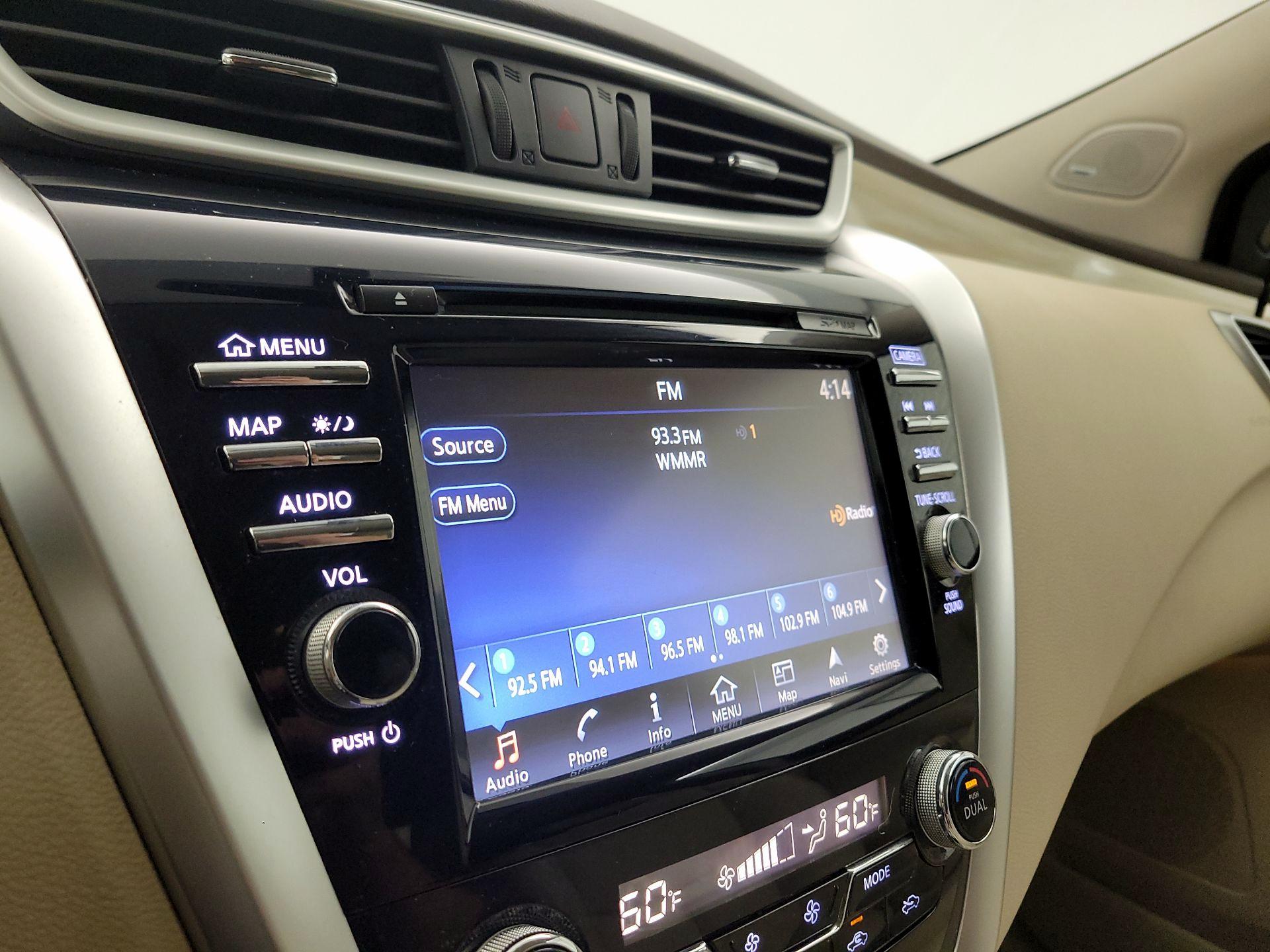 Thumbnail: 2017 Nissan Murano - 16