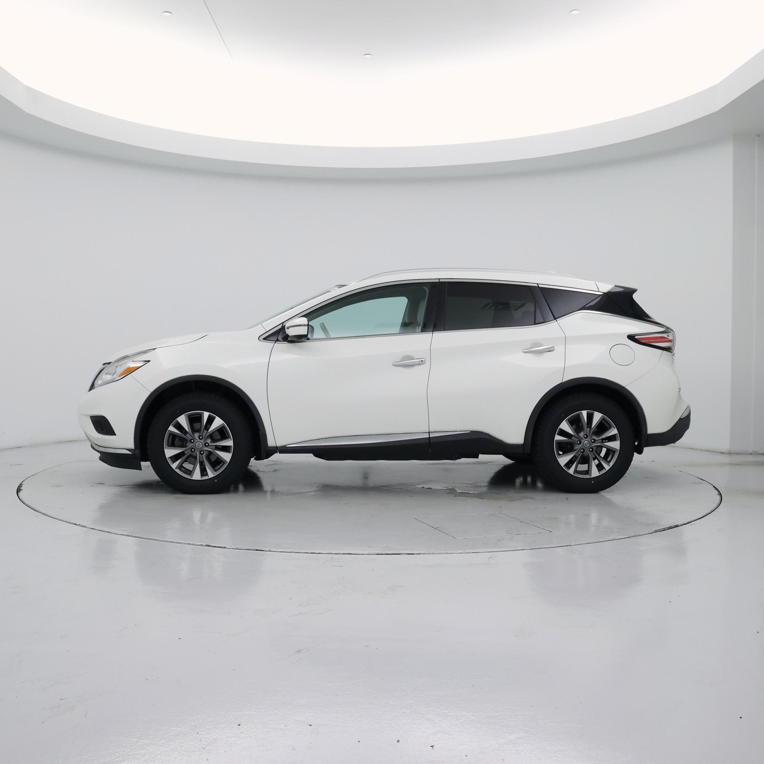 Thumbnail: 2017 Nissan Murano - 3