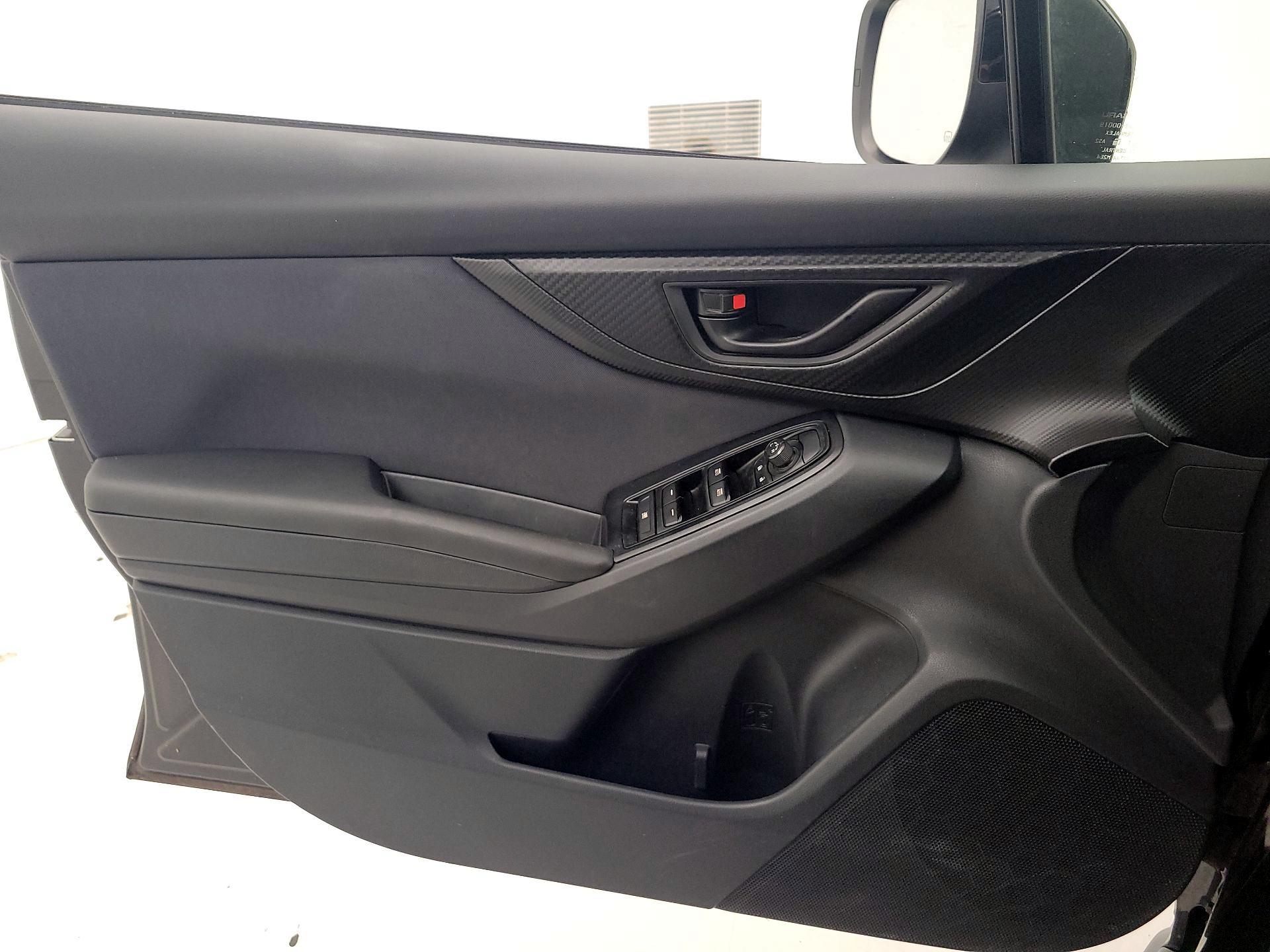 Thumbnail: 2019 Subaru Crosstrek - 12