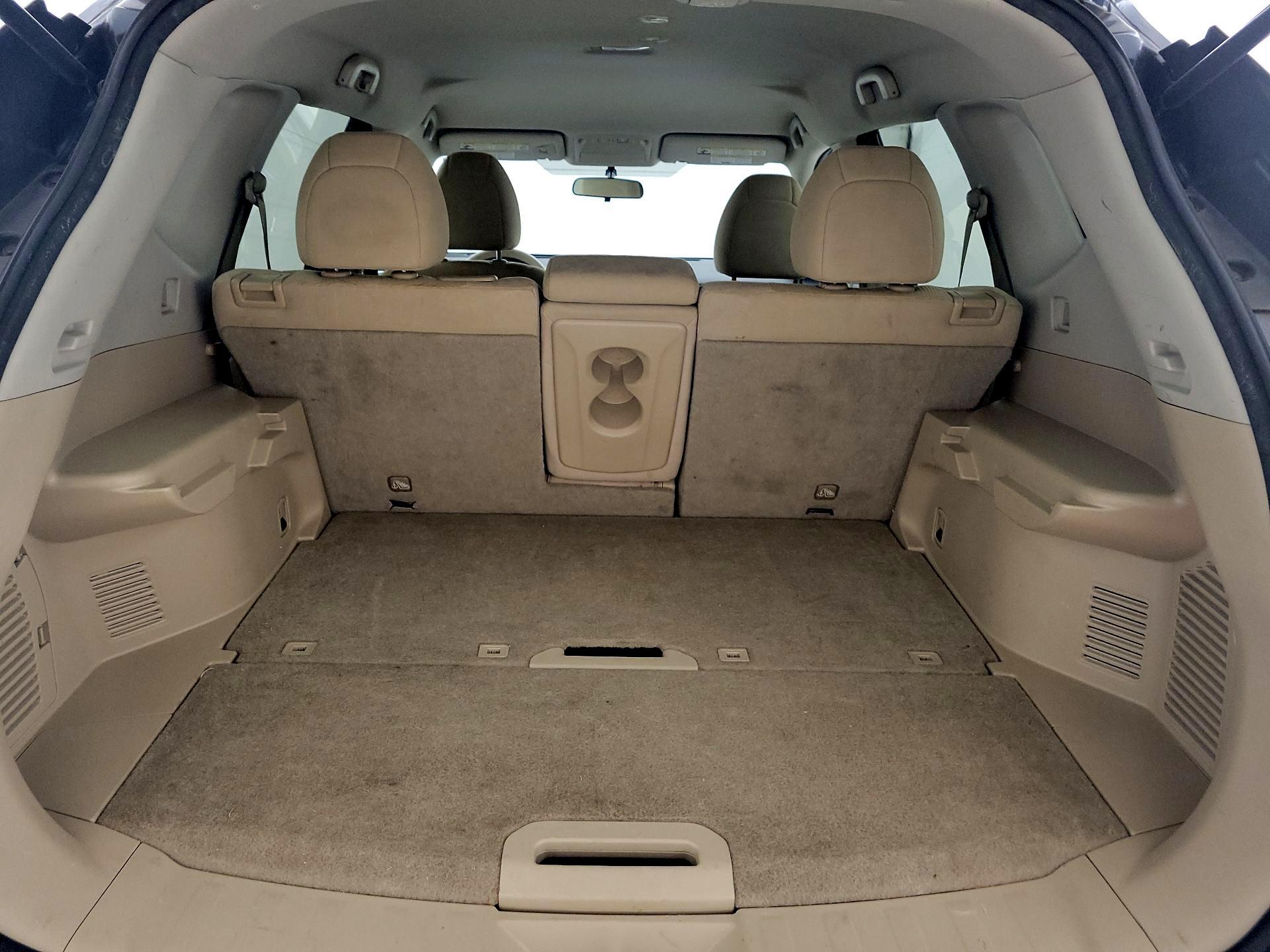 Thumbnail: 2014 Nissan Rogue - 20