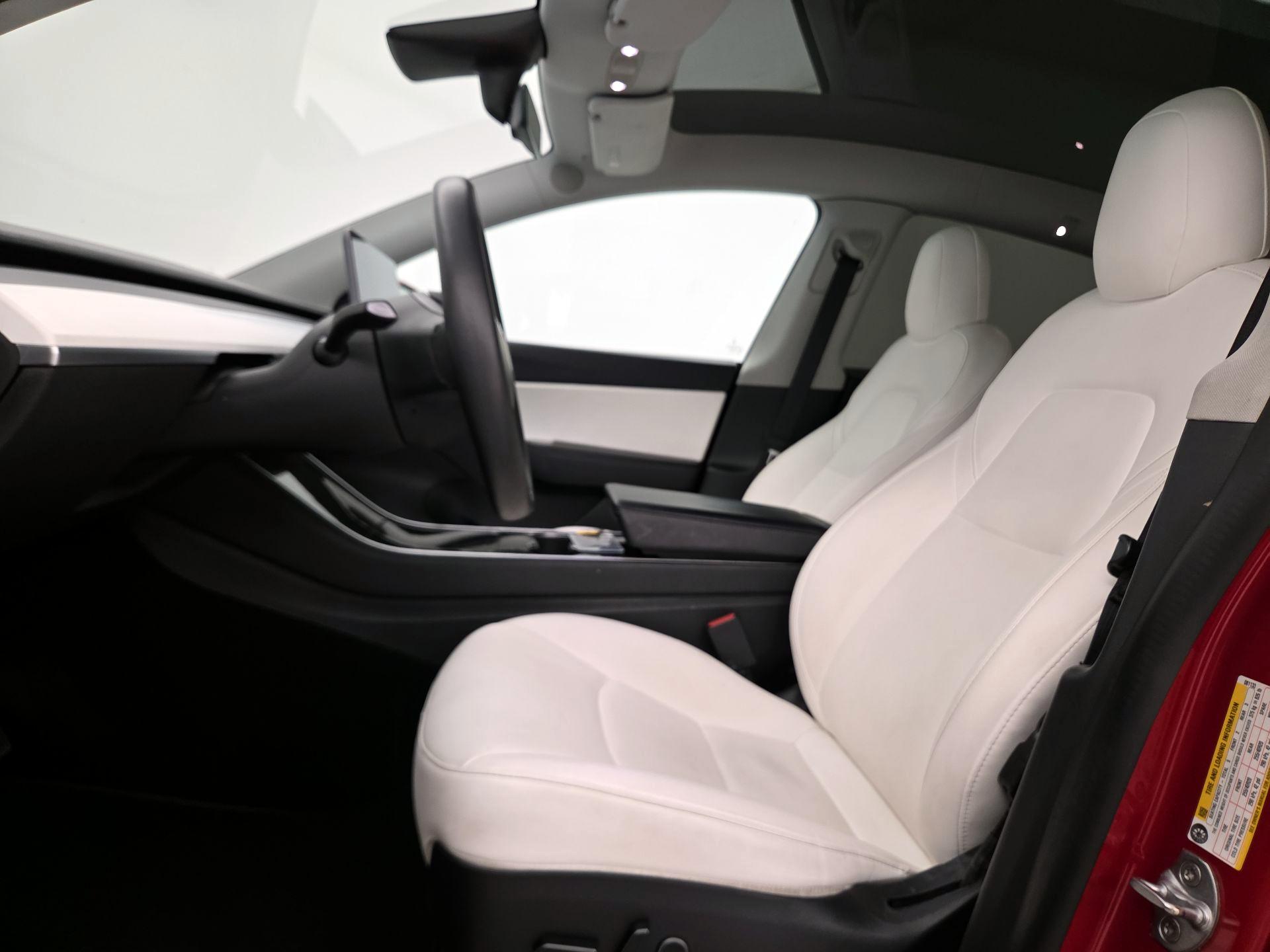 Thumbnail: 2021 Tesla Model Y - 11