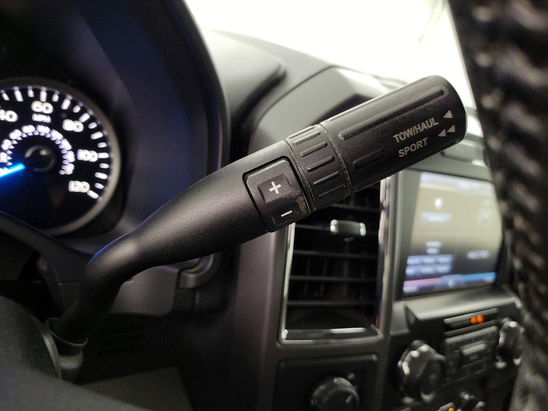 Thumbnail: 2015 Ford F-150 - 17