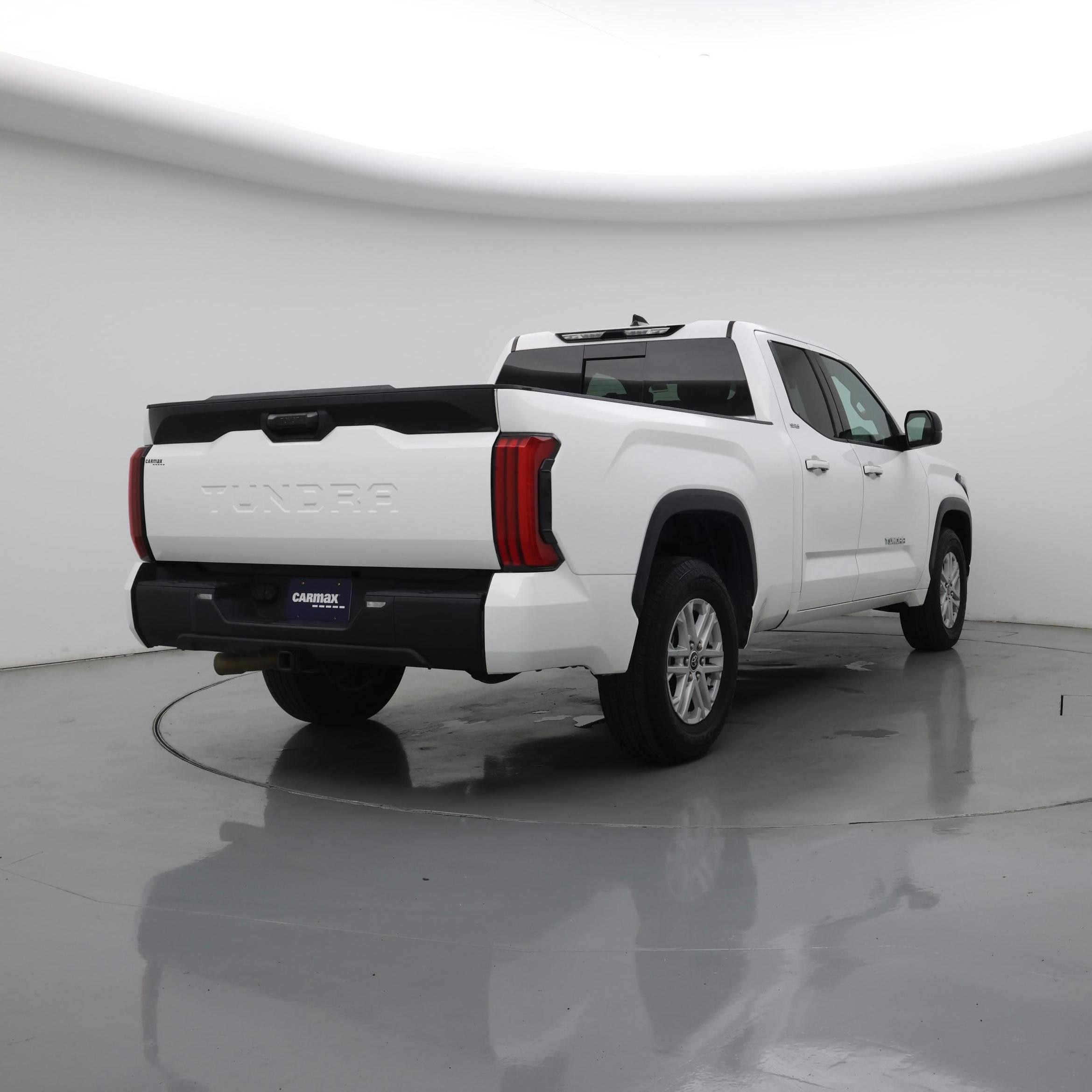Thumbnail: 2022 Toyota Tundra - 8