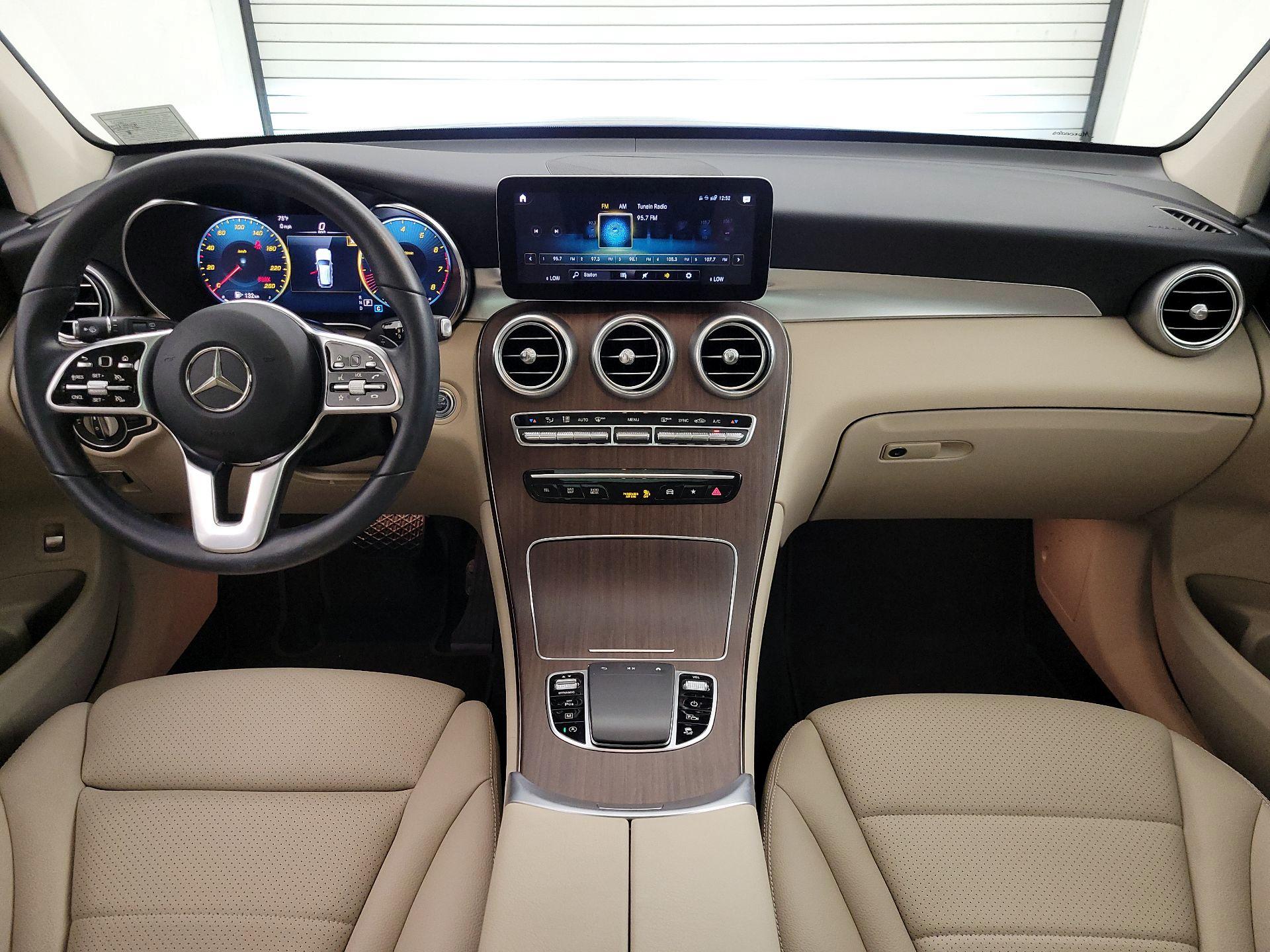 Thumbnail: 2022 Mercedes-Benz GLC - 9