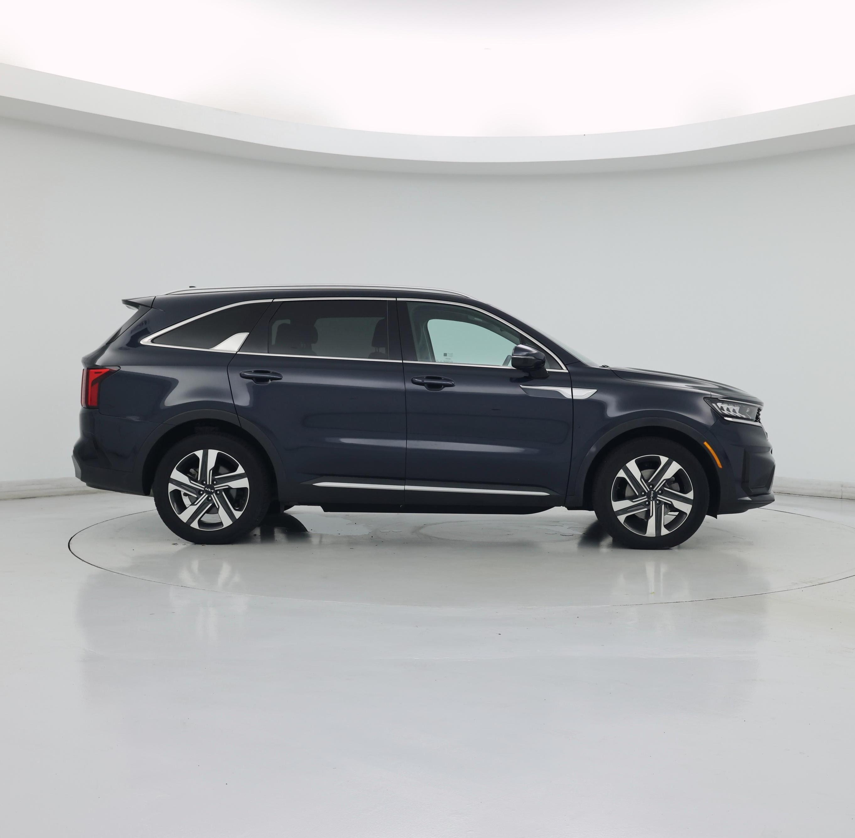 Thumbnail: 2023 Kia Sorento - 7