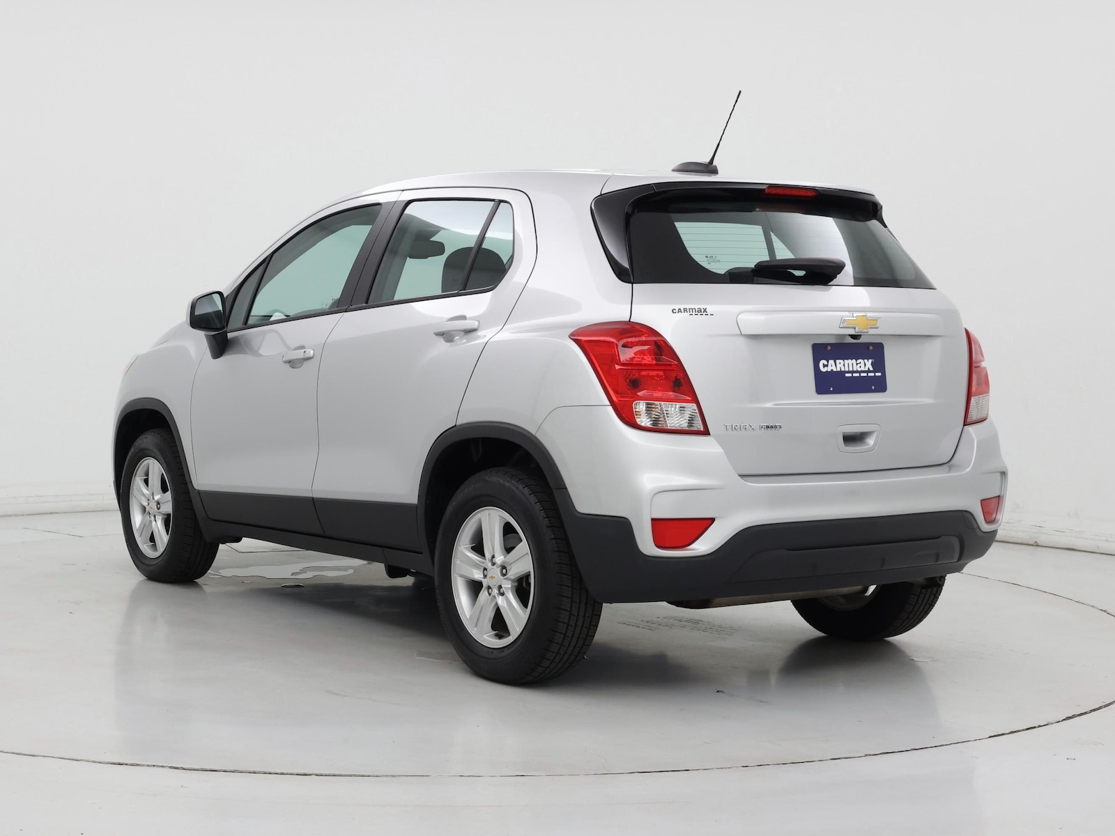 2018 Chevrolet Trax LS - Photo 3