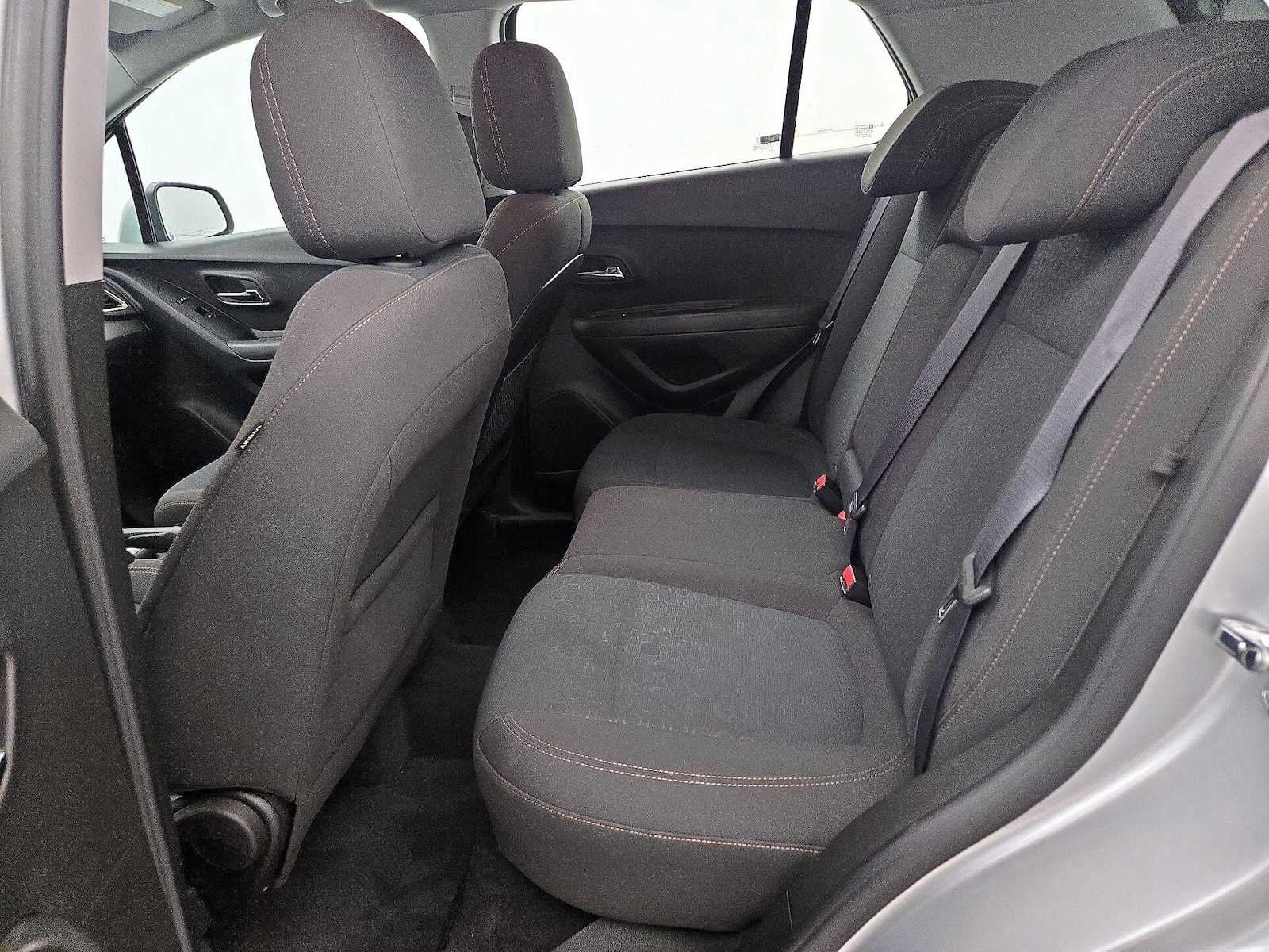 2018 Chevrolet Trax LS - Photo 20