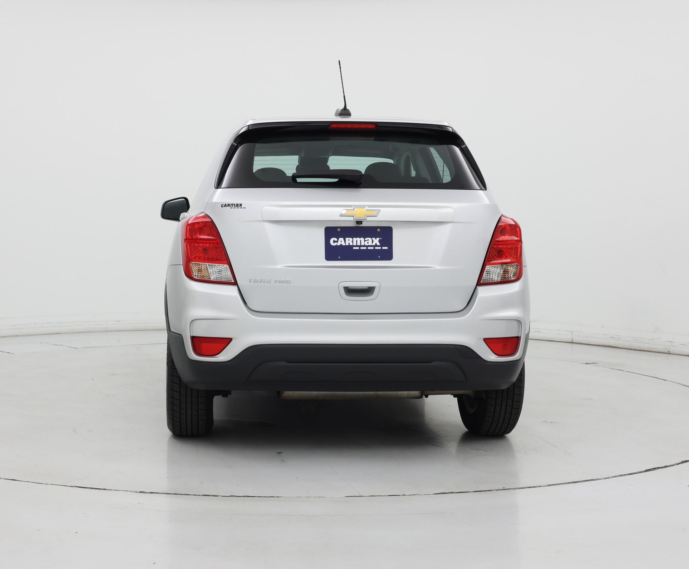 Thumbnail: 2018 Chevrolet Trax - 6