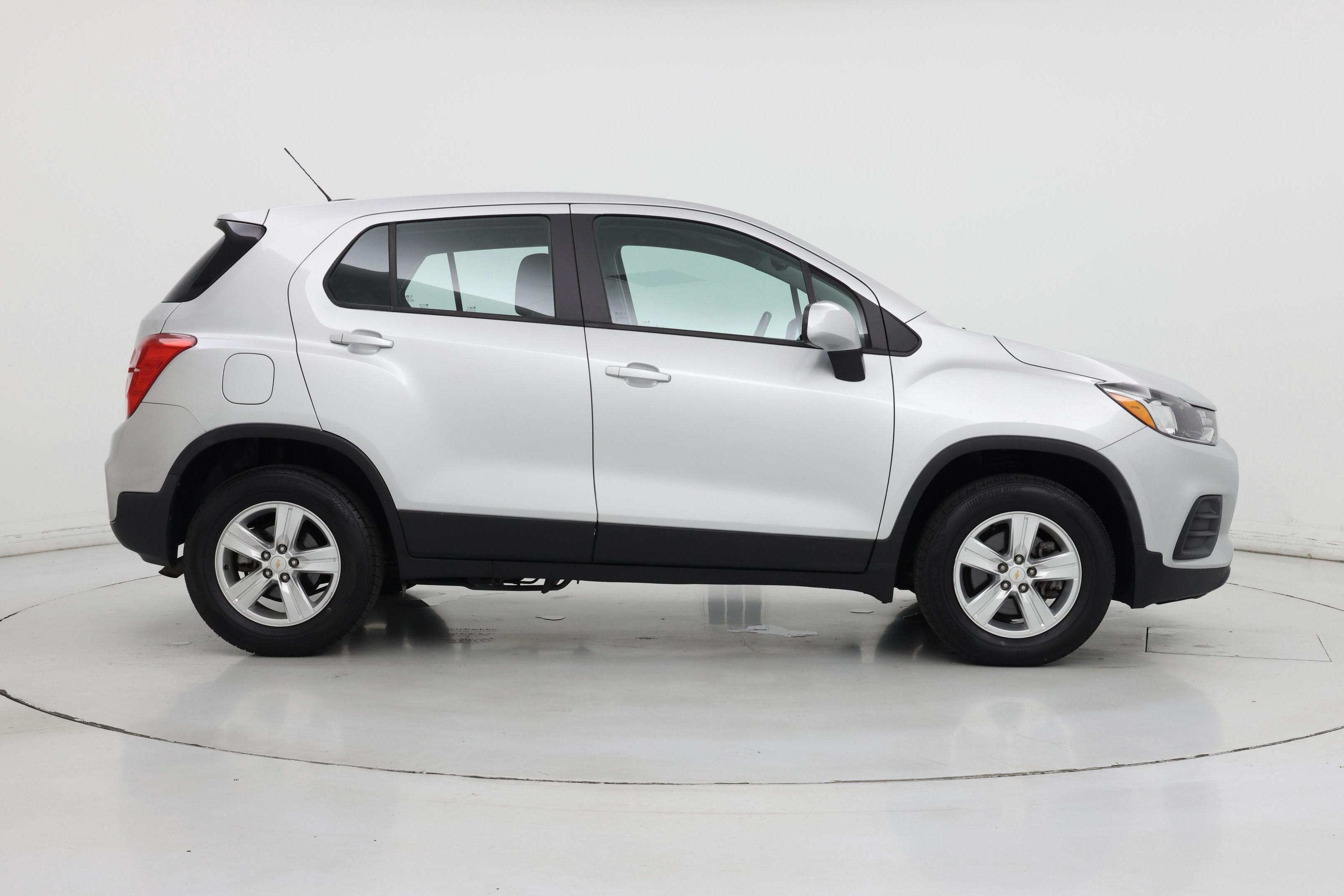 Thumbnail: 2018 Chevrolet Trax - 7