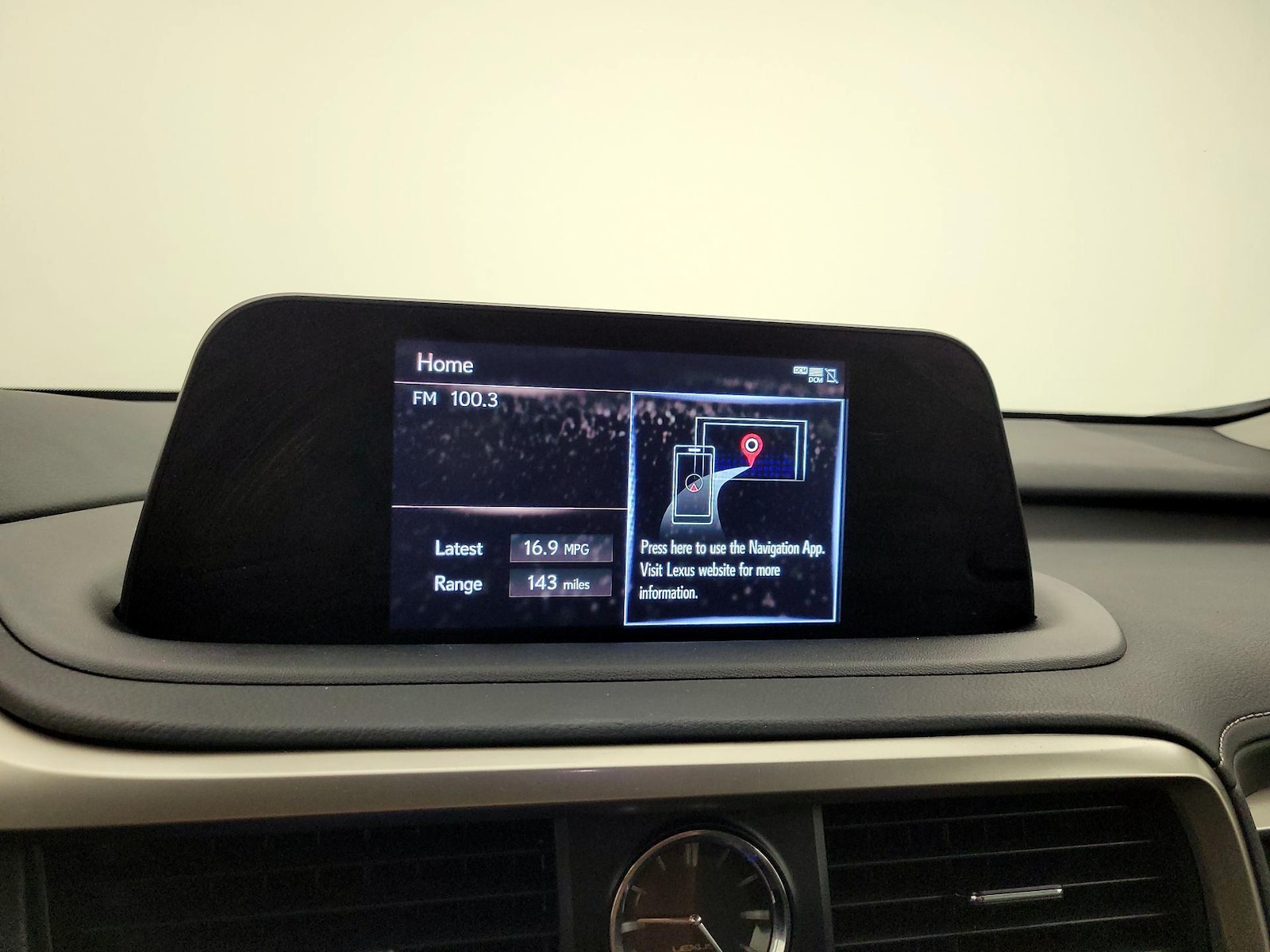 2022 Lexus RX 350 - Photo 16