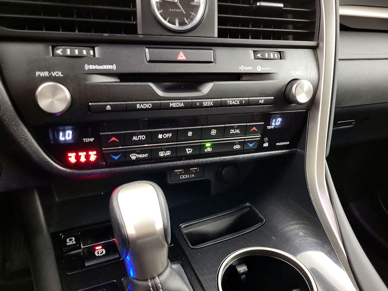 2022 Lexus RX 350 - Photo 17