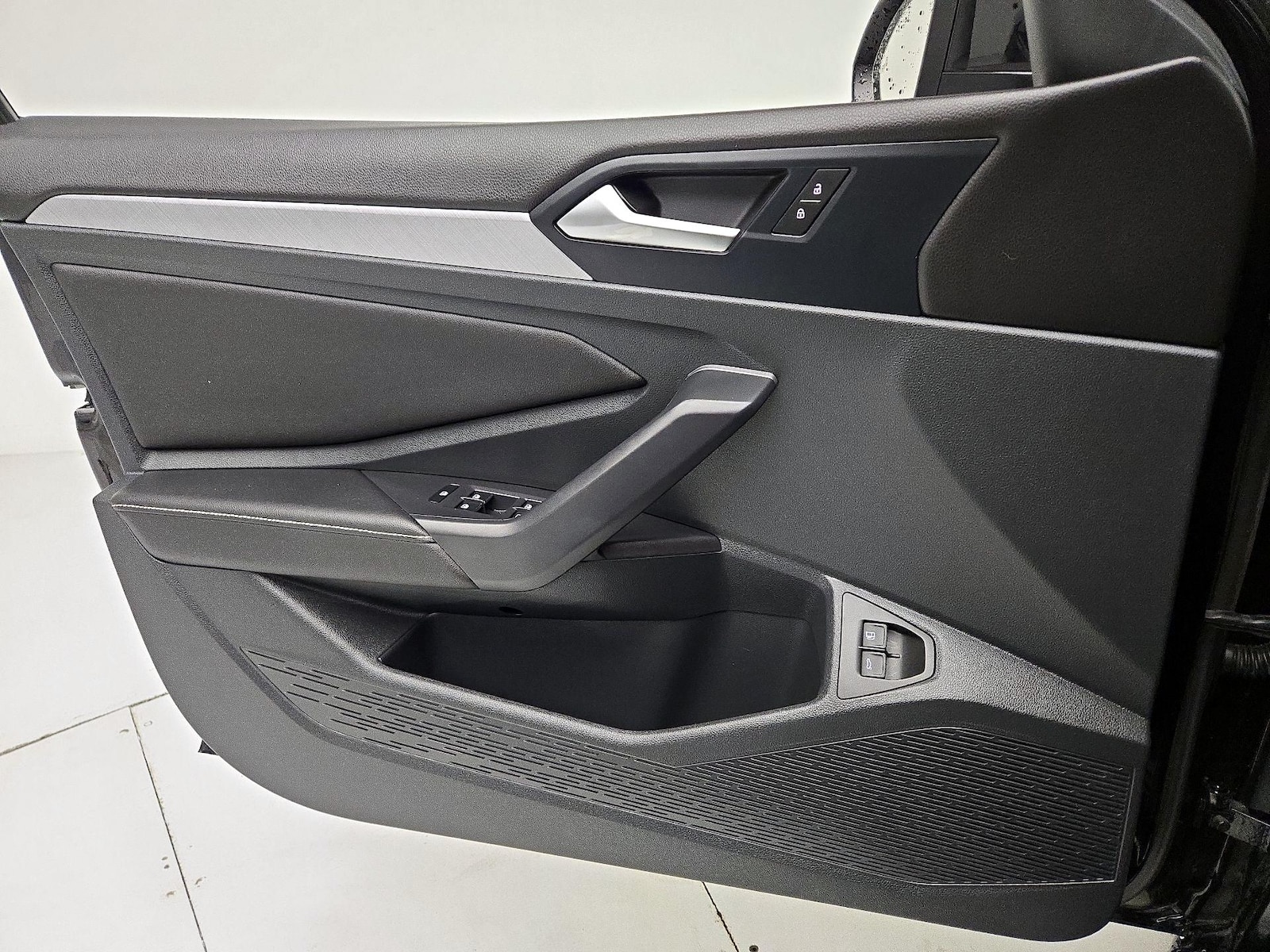 2024 Volkswagen Jetta SE - Photo 13