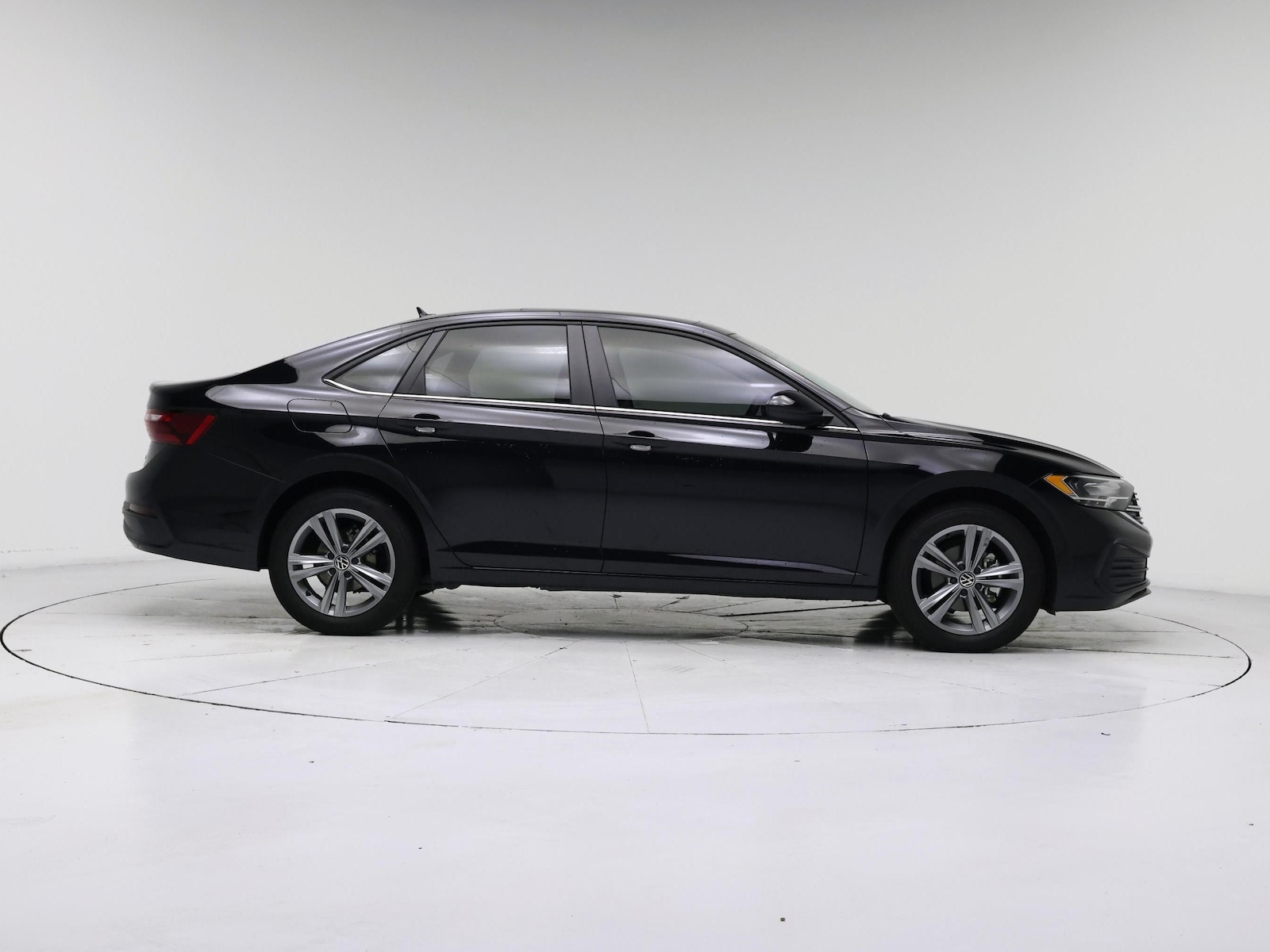 2024 Volkswagen Jetta SE - Photo 8