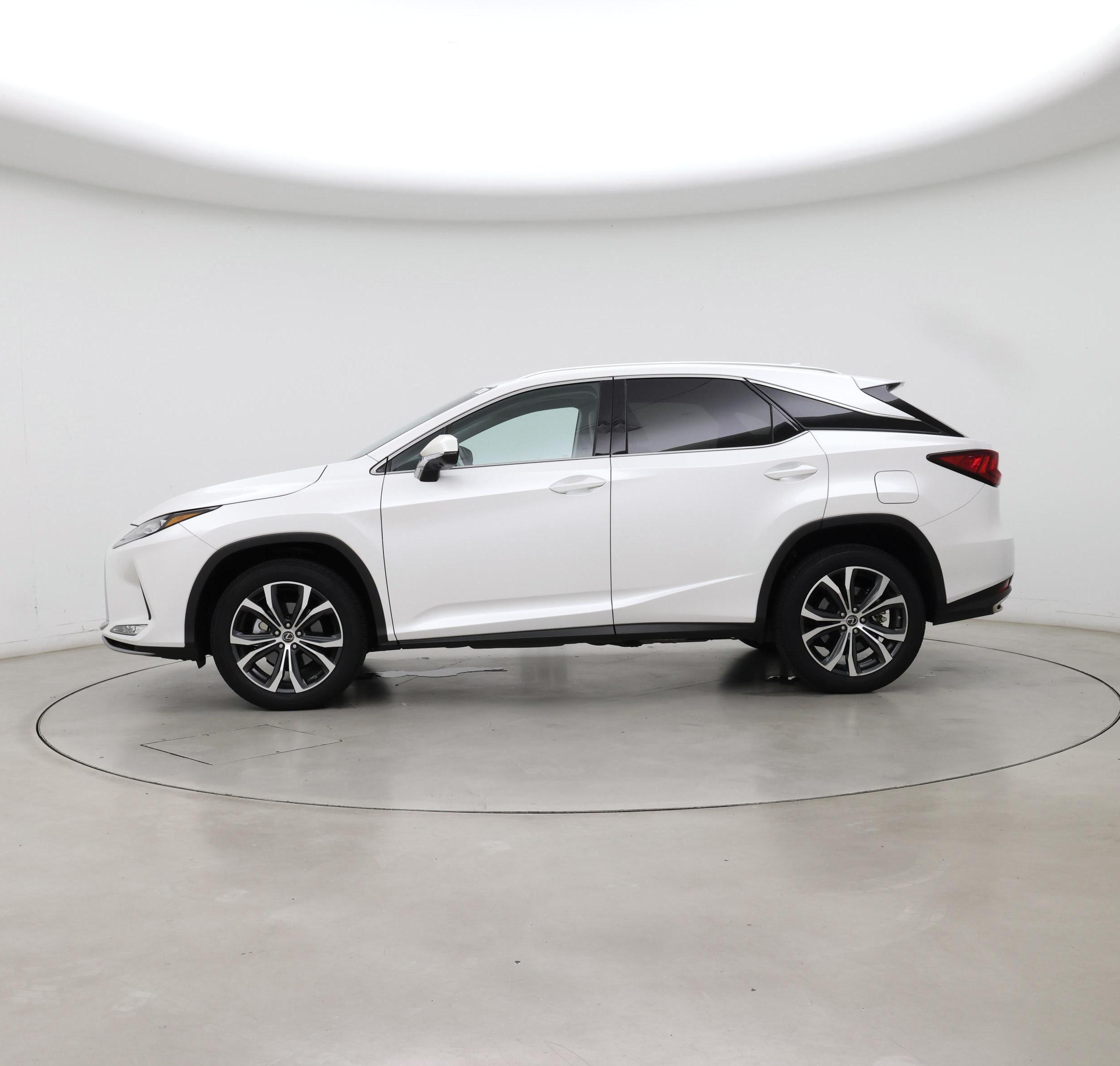 Thumbnail: 2022 Lexus RX - 3