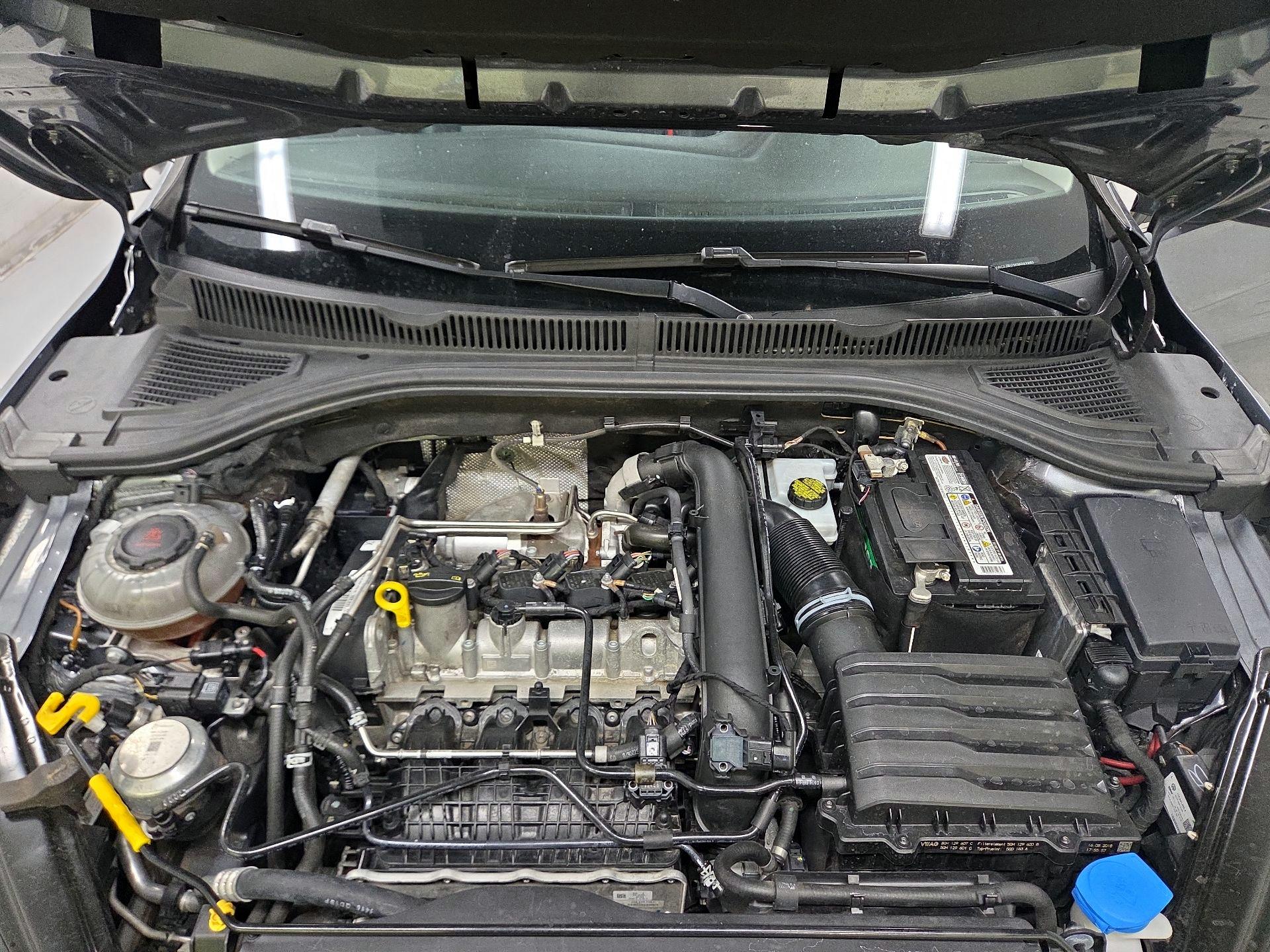 Thumbnail: 2019 Volkswagen Jetta - 17