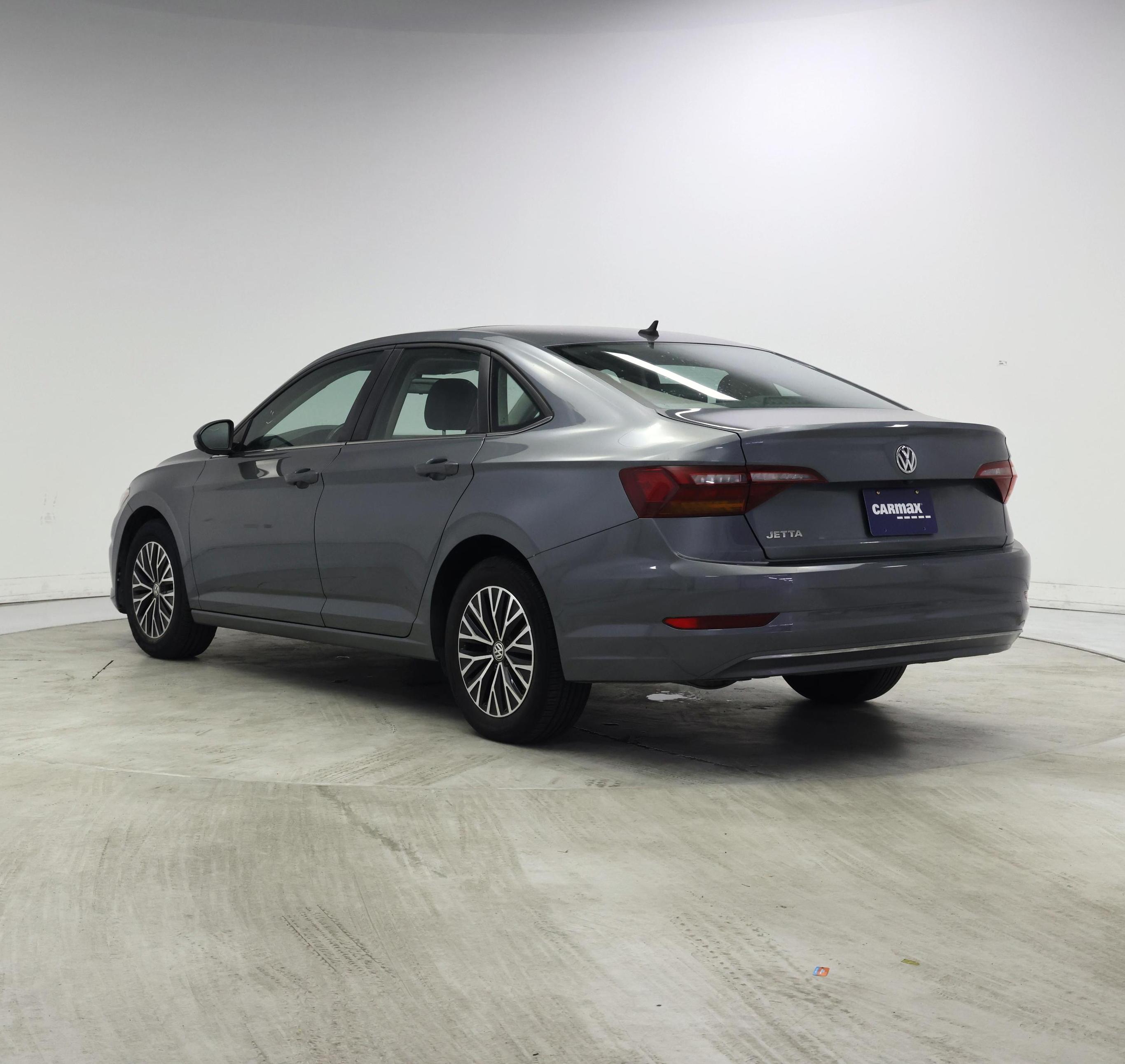 Thumbnail: 2019 Volkswagen Jetta - 2