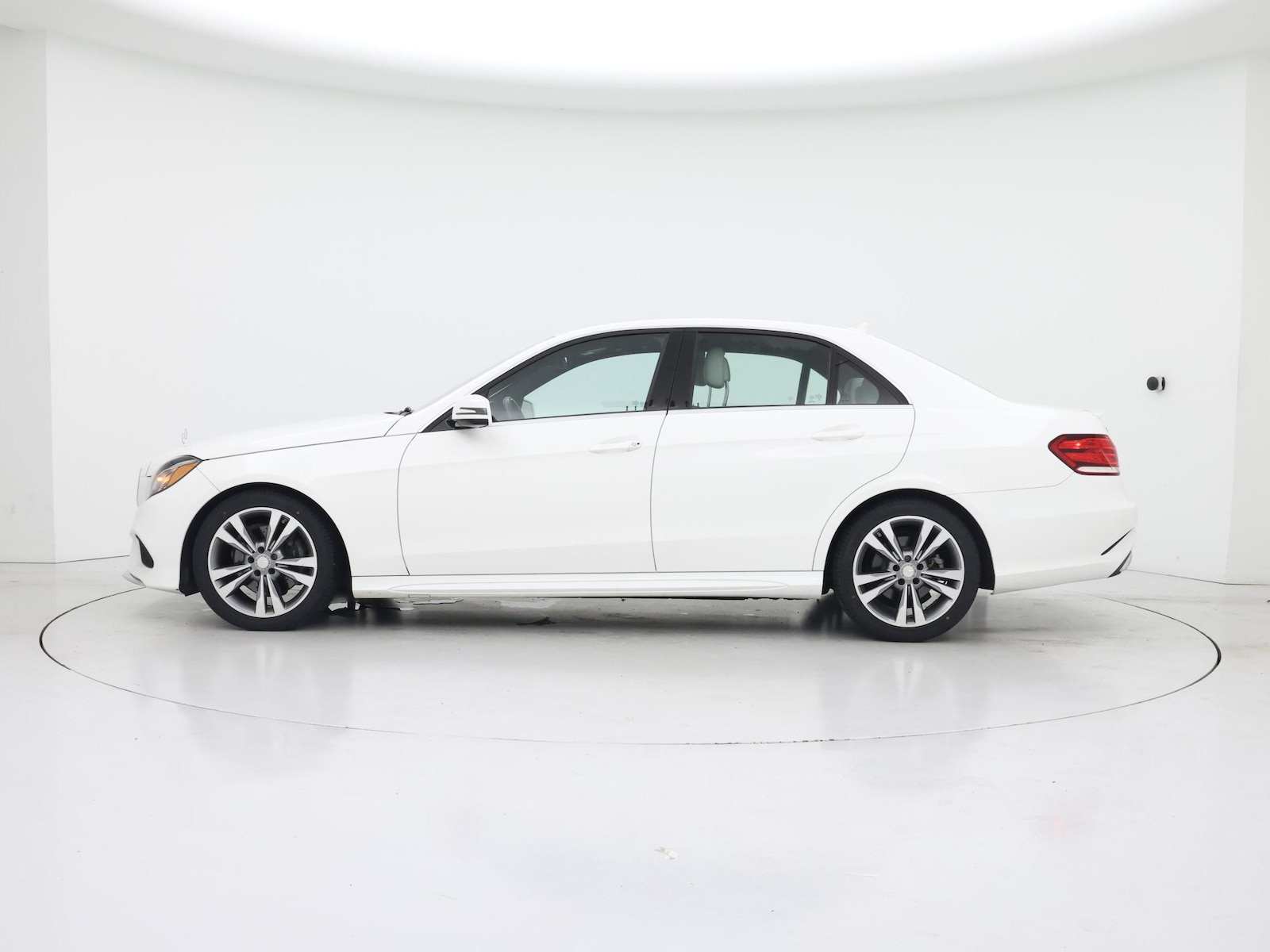 2016 Mercedes-Benz E-Class E350 Sport - Photo 4