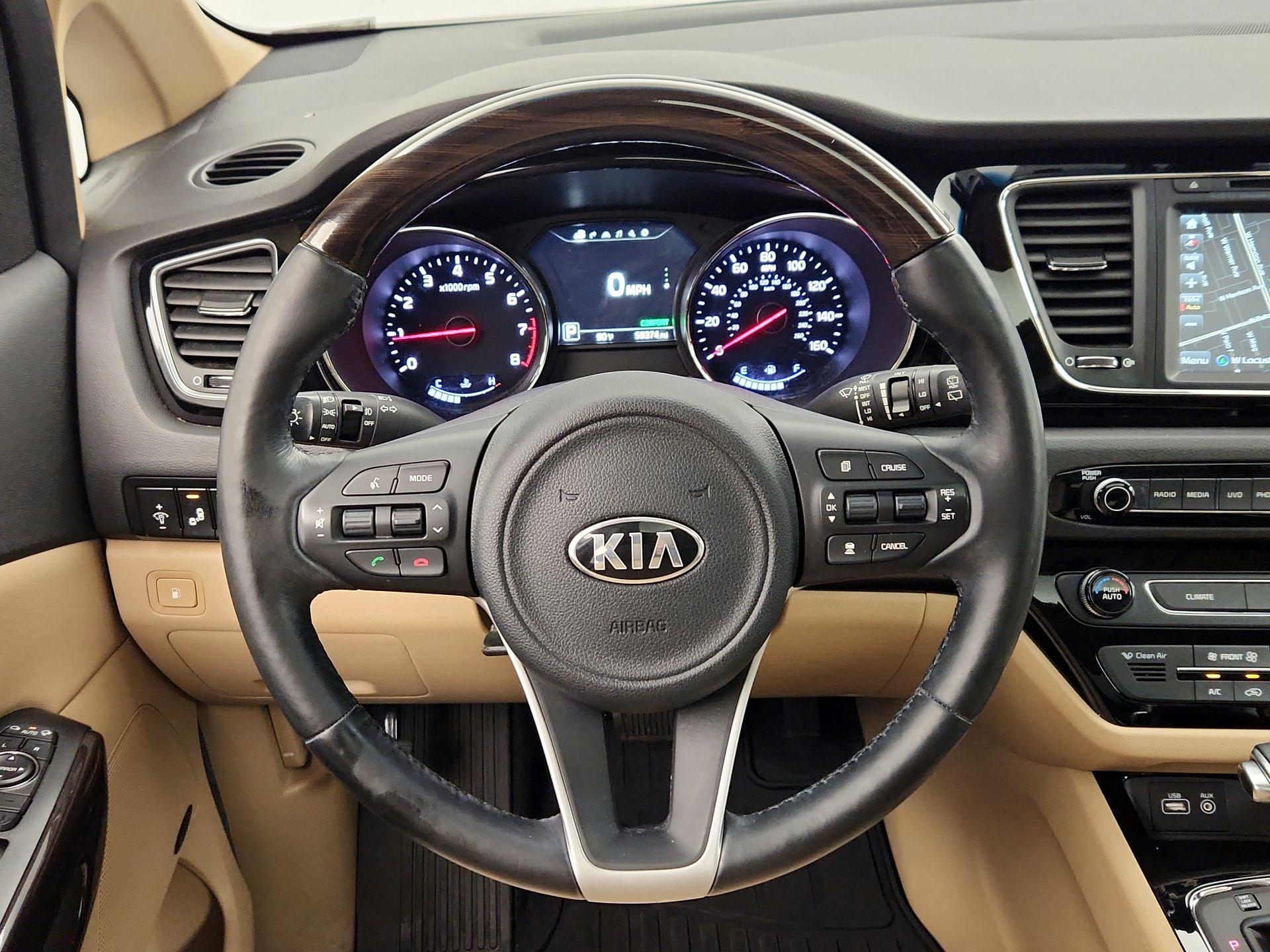 Thumbnail: 2018 Kia Sedona - 10