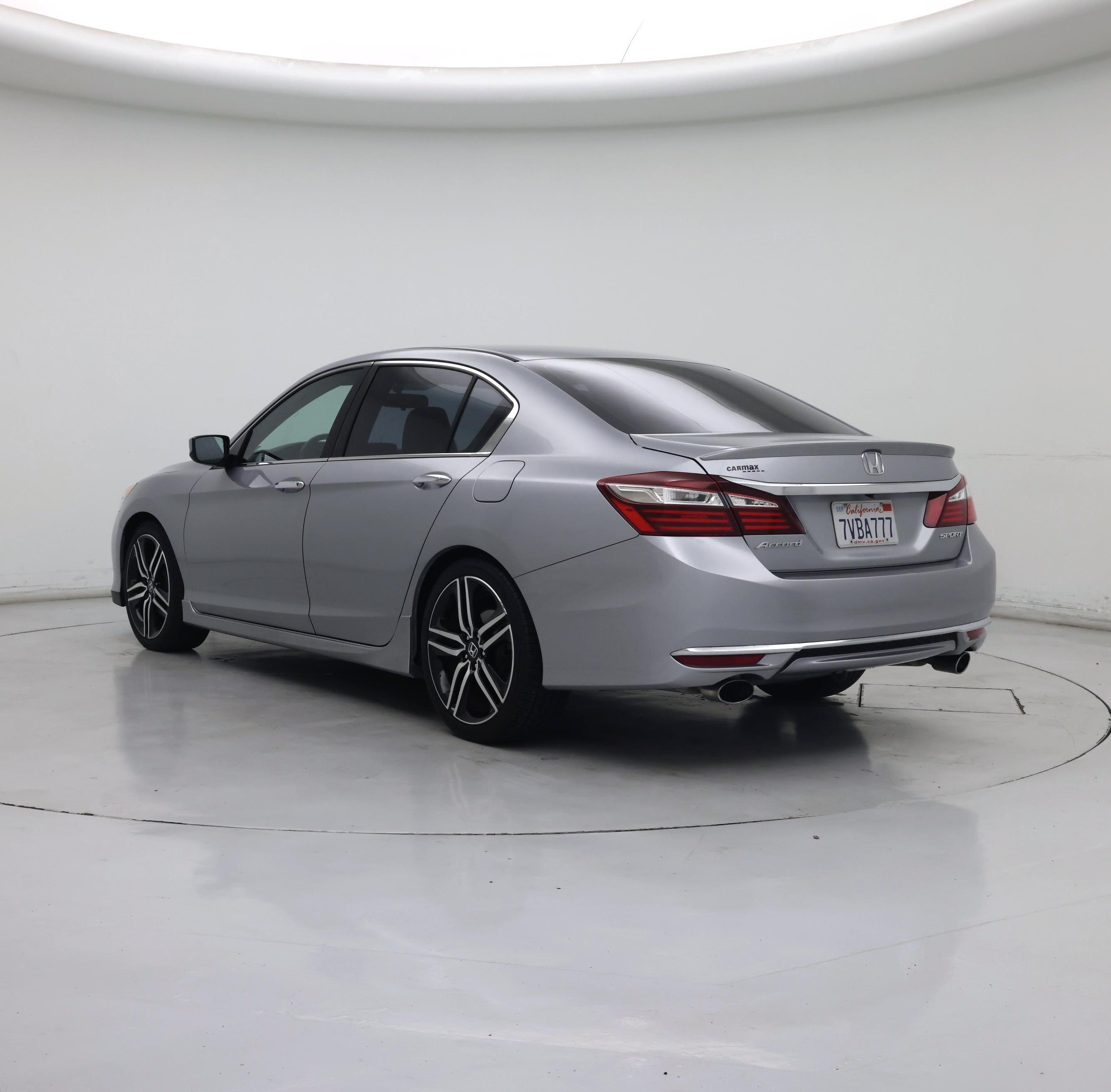 Thumbnail: 2017 Honda Accord - 2