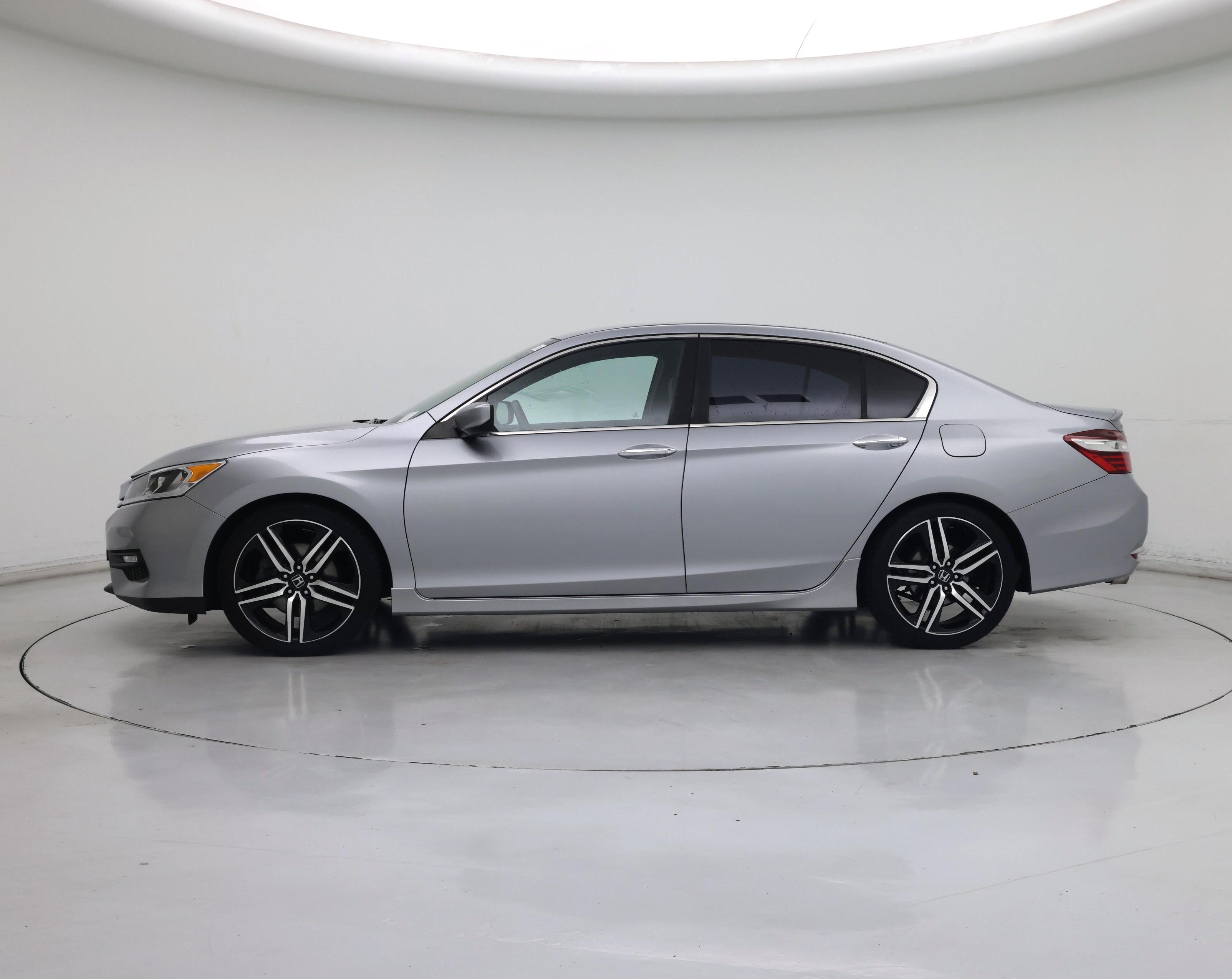 Thumbnail: 2017 Honda Accord - 3