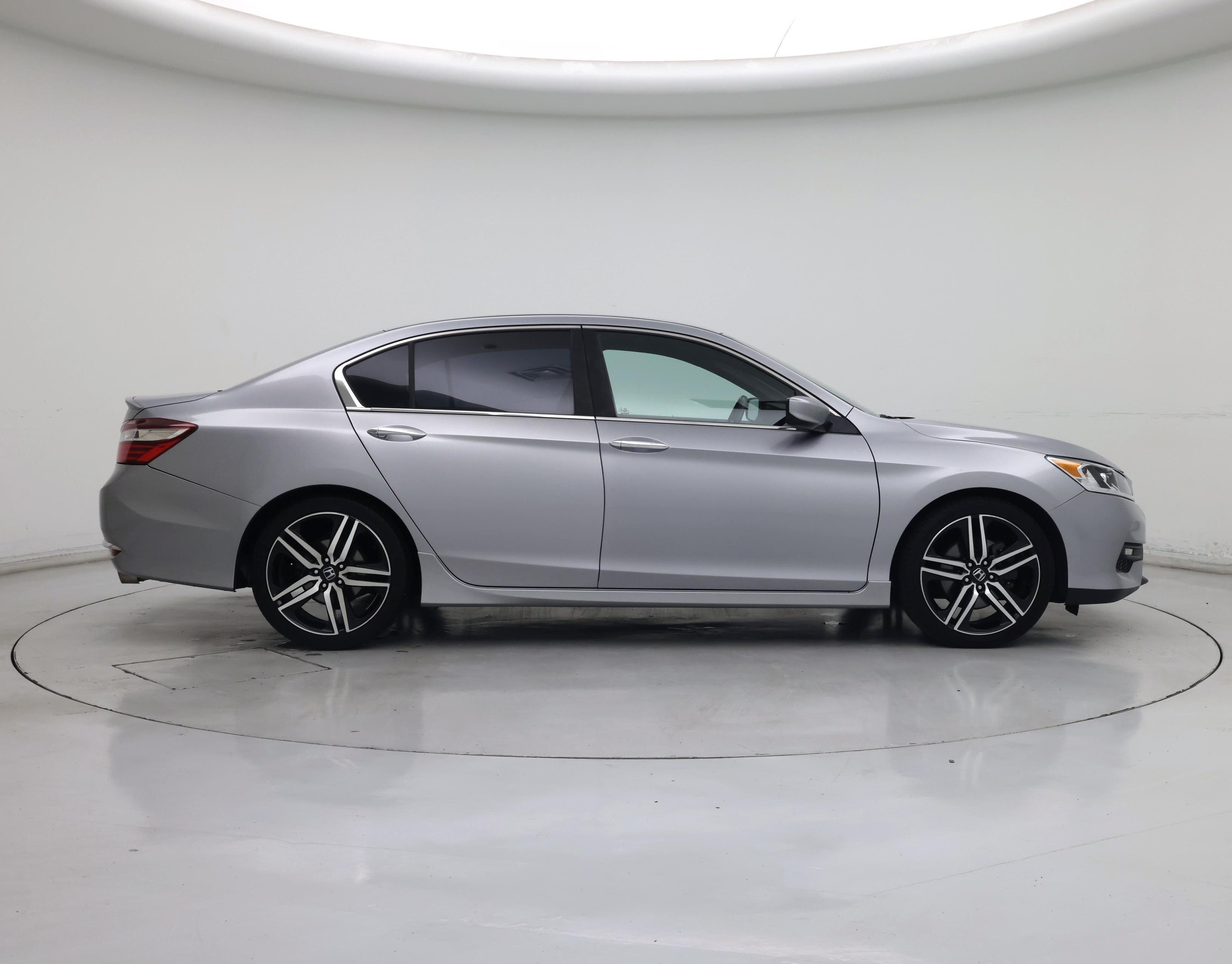 Thumbnail: 2017 Honda Accord - 7