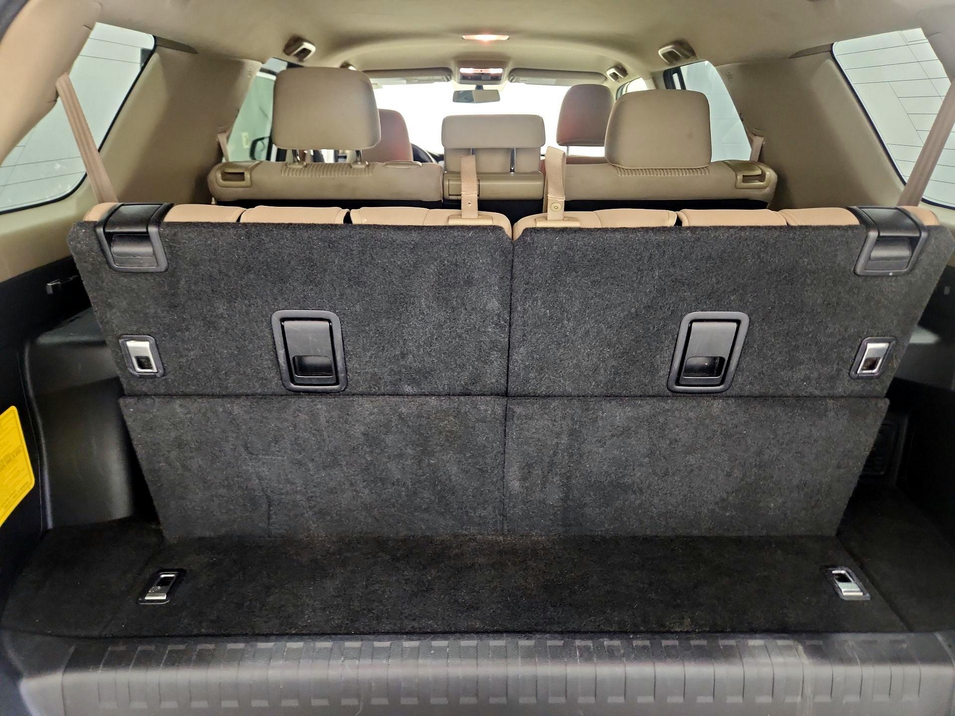Thumbnail: 2015 Toyota 4Runner - 19