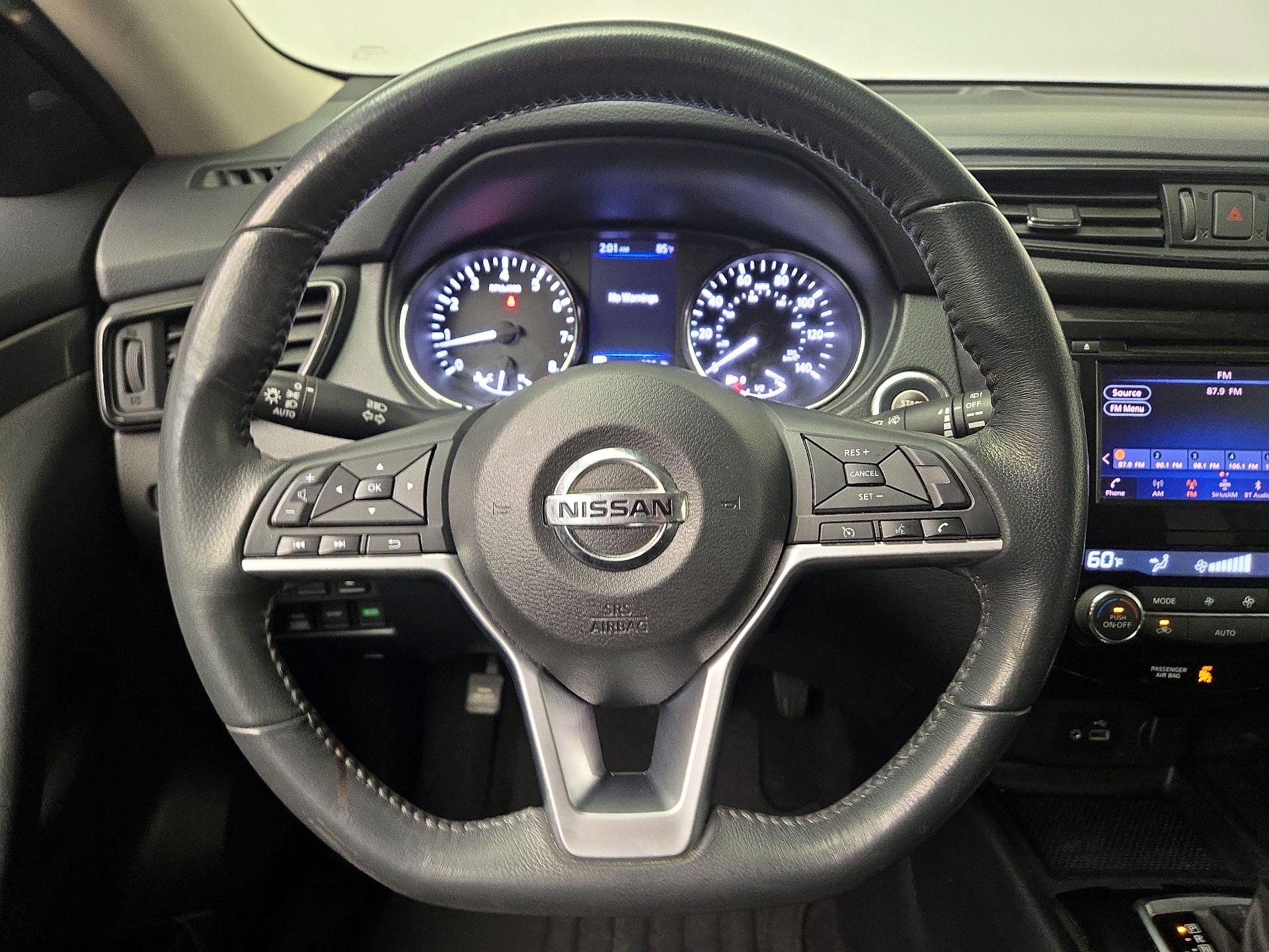 Thumbnail: 2018 Nissan Rogue - 10