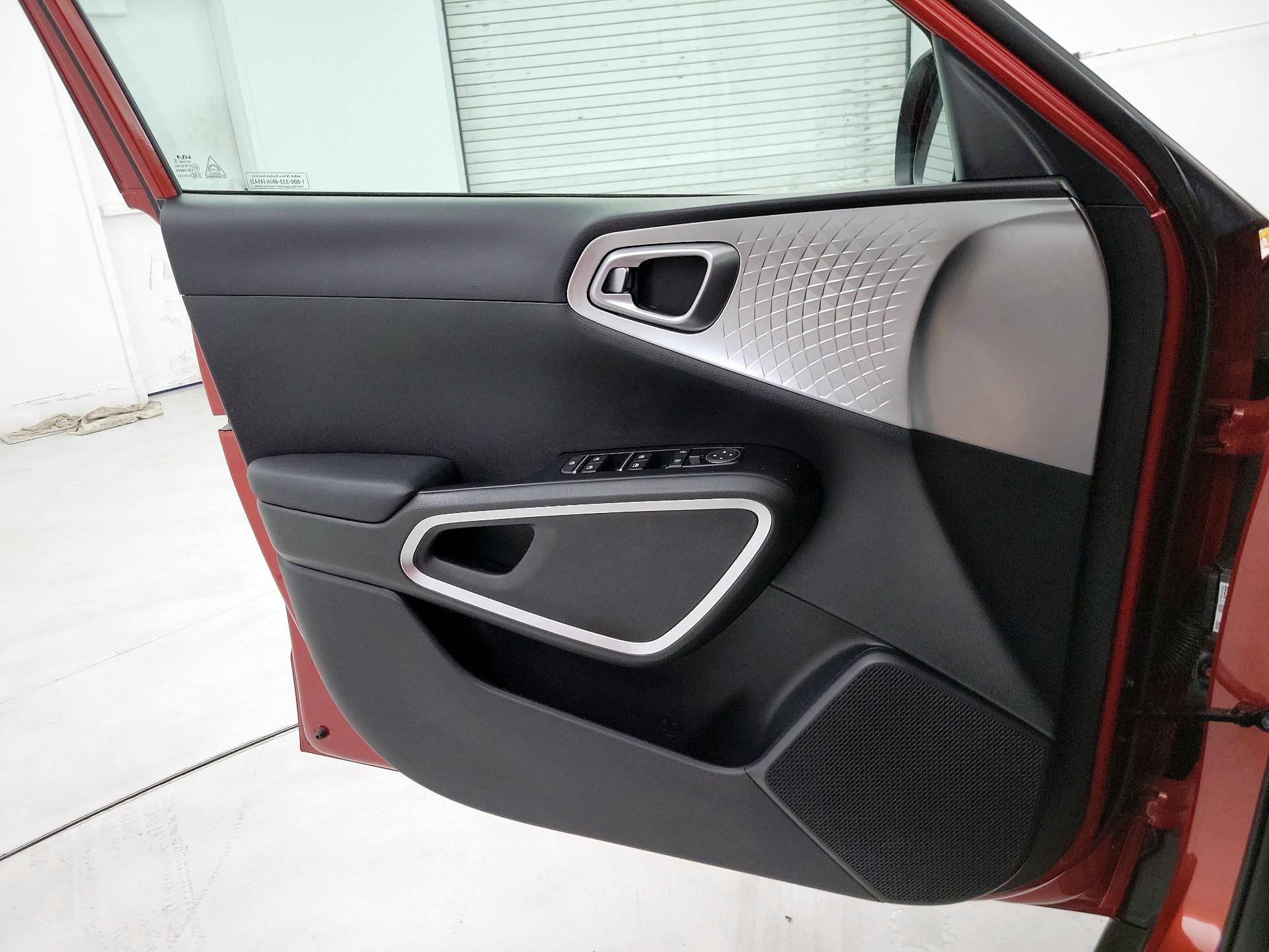Thumbnail: 2024 Kia Soul - 12