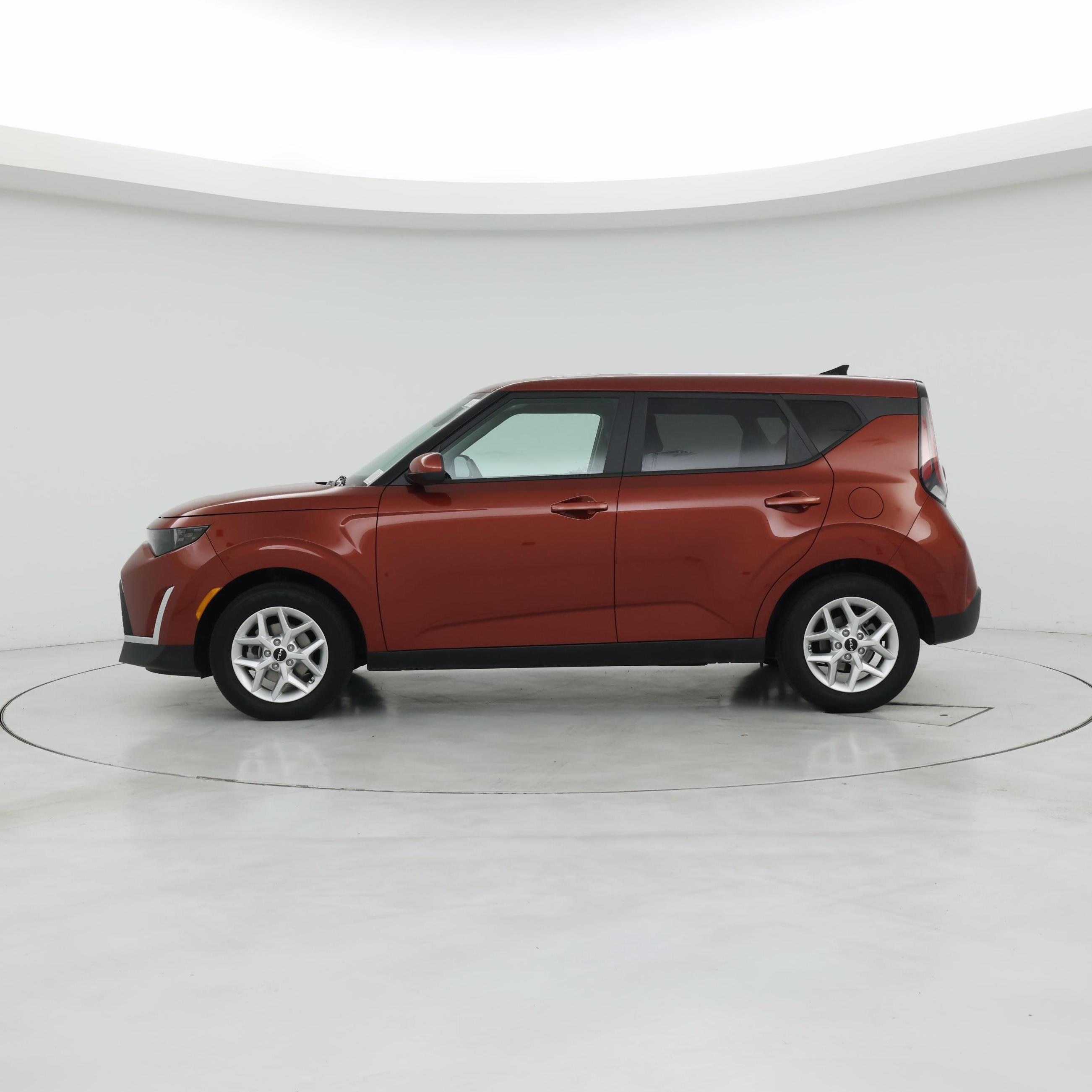 Thumbnail: 2024 Kia Soul - 3