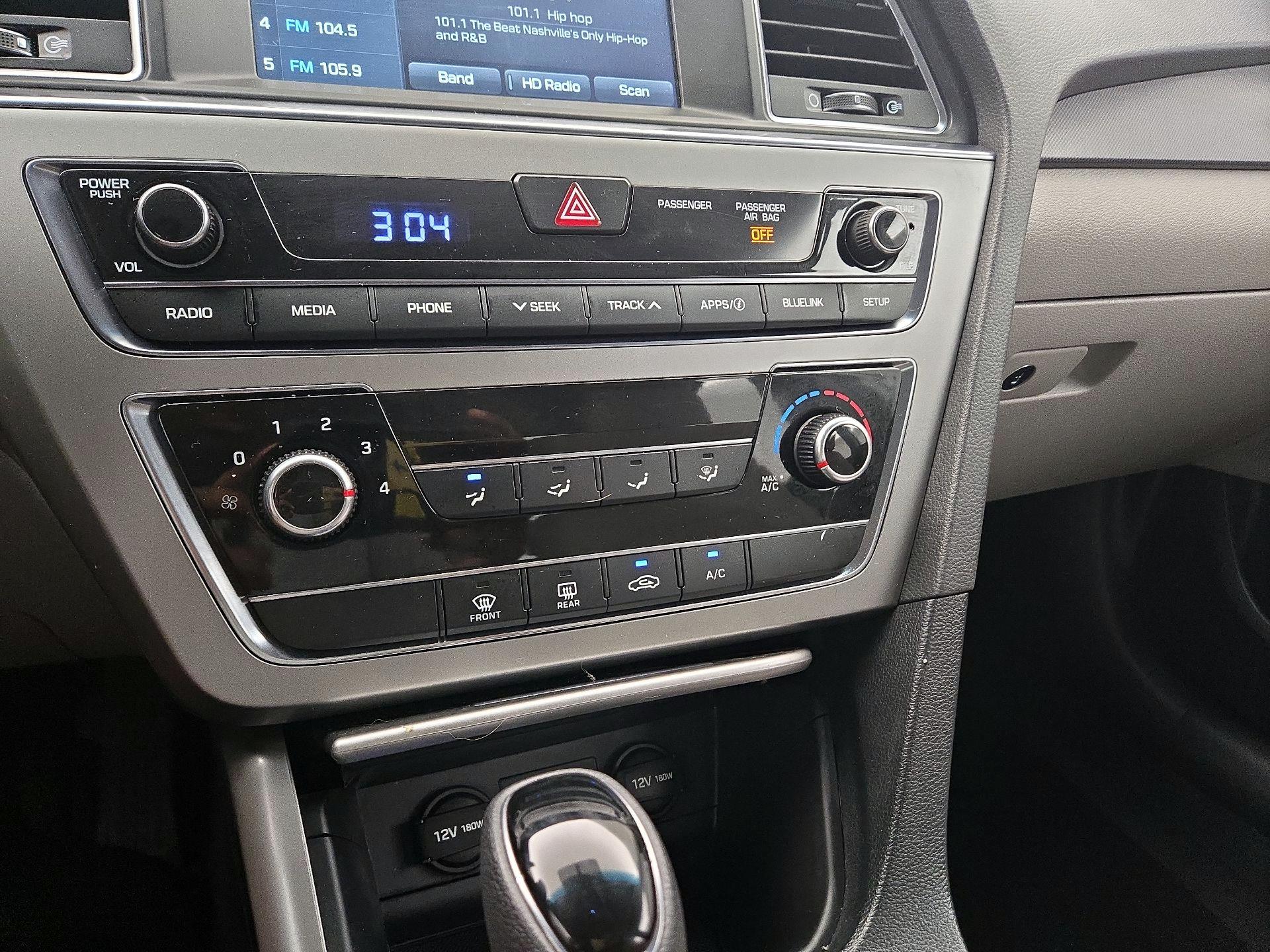 Thumbnail: 2016 Hyundai Sonata - 16
