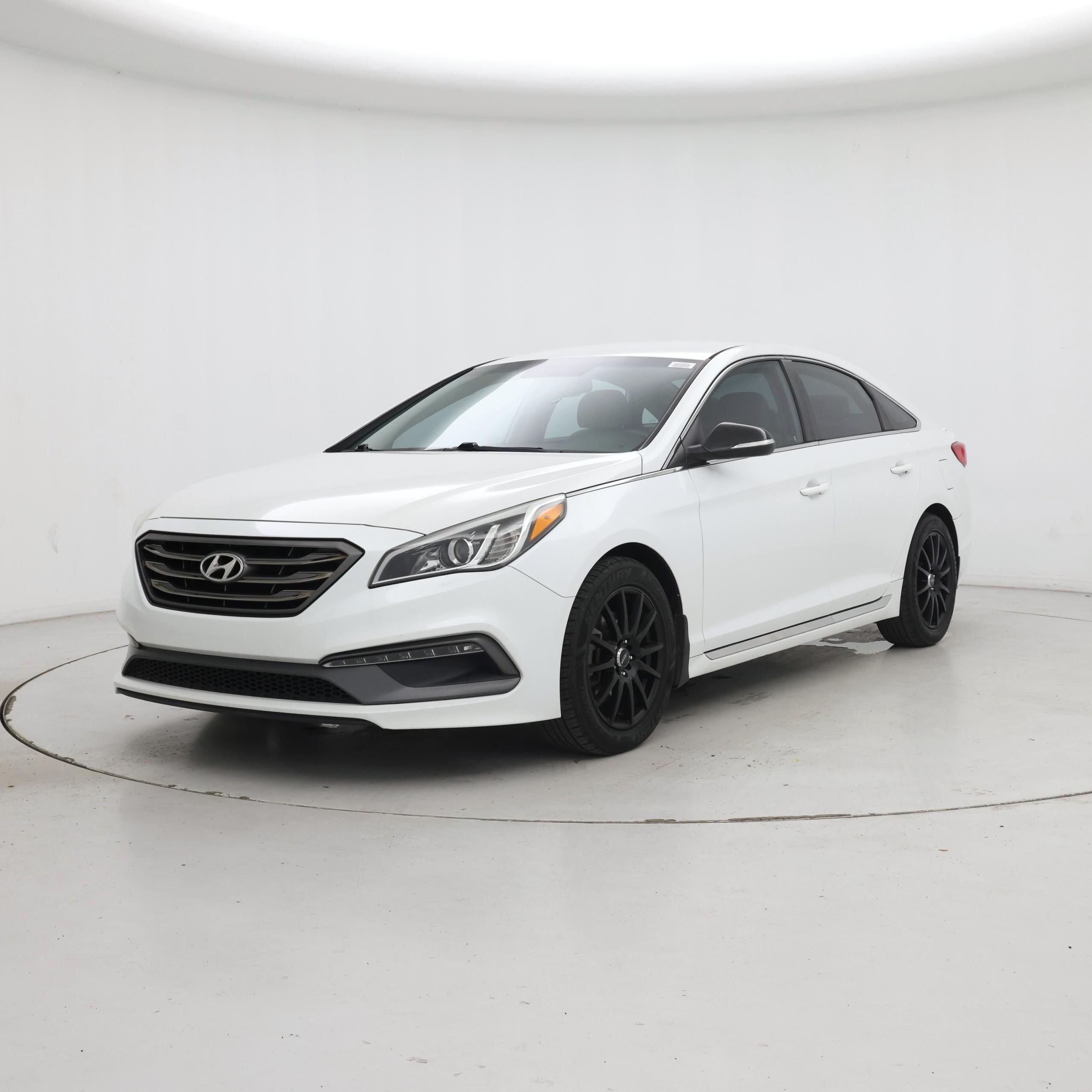 Thumbnail: 2016 Hyundai Sonata - 4