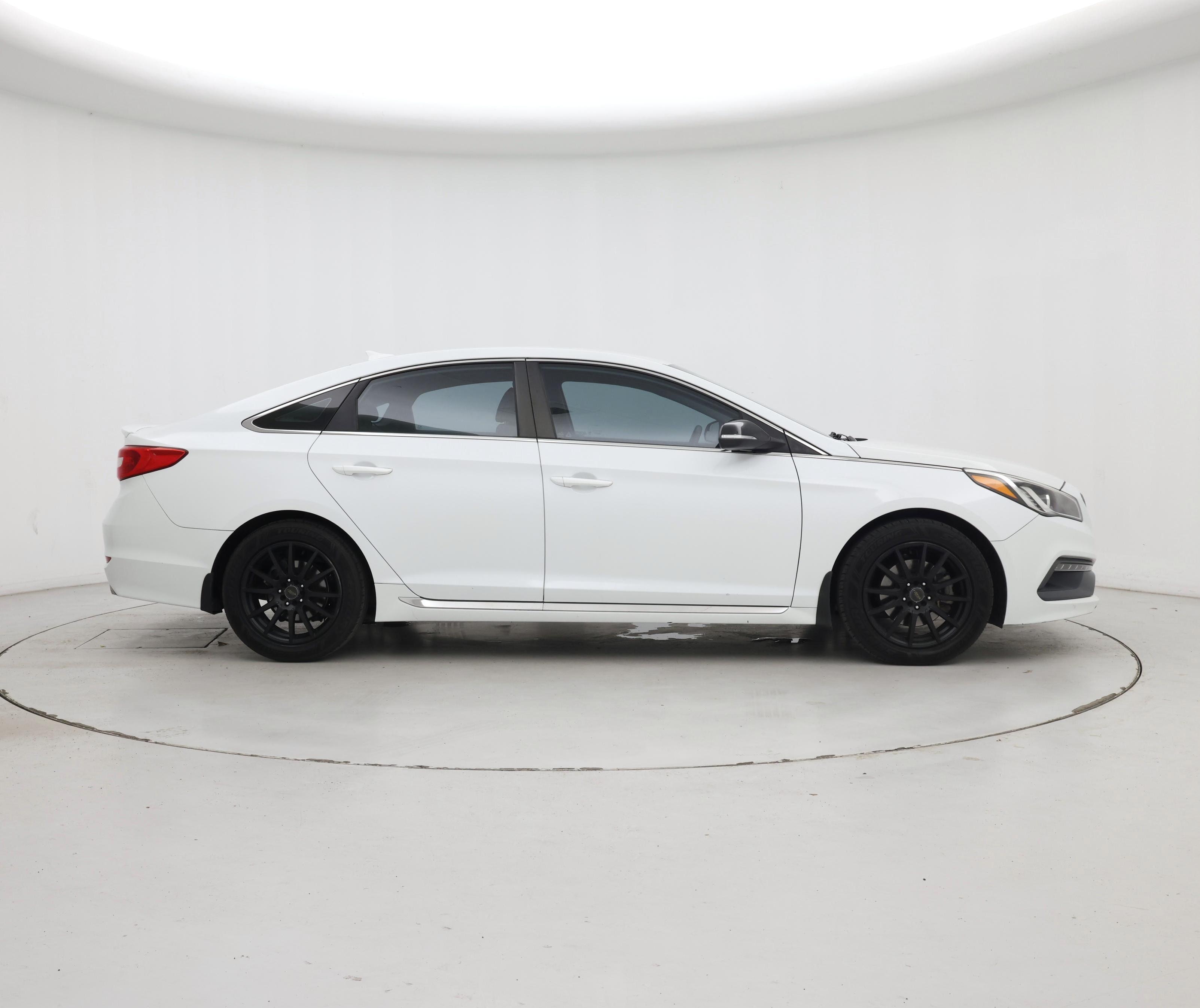Thumbnail: 2016 Hyundai Sonata - 7