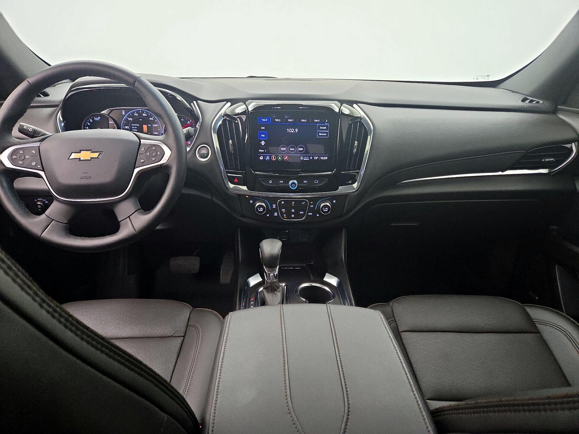 Thumbnail: 2023 Chevrolet Traverse - 9