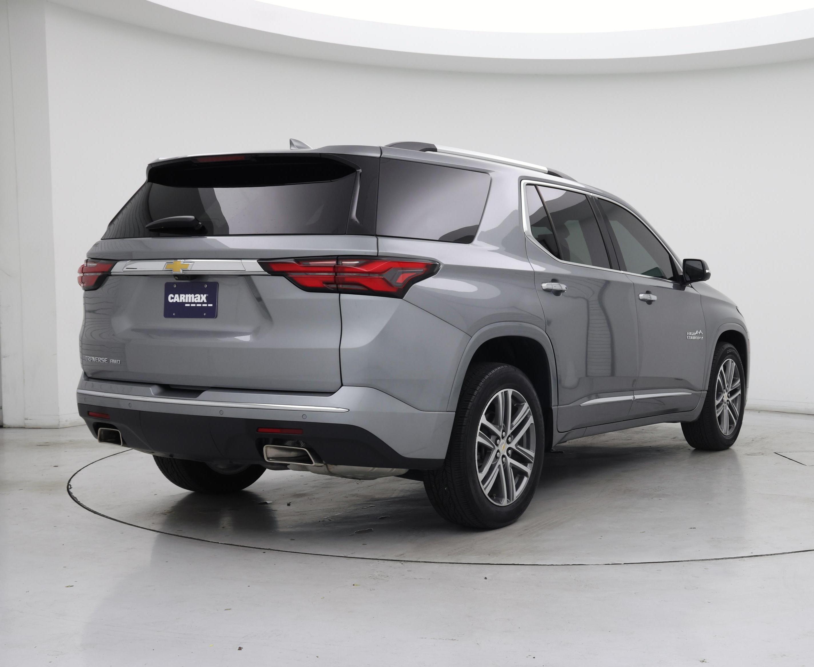 Thumbnail: 2023 Chevrolet Traverse - 8