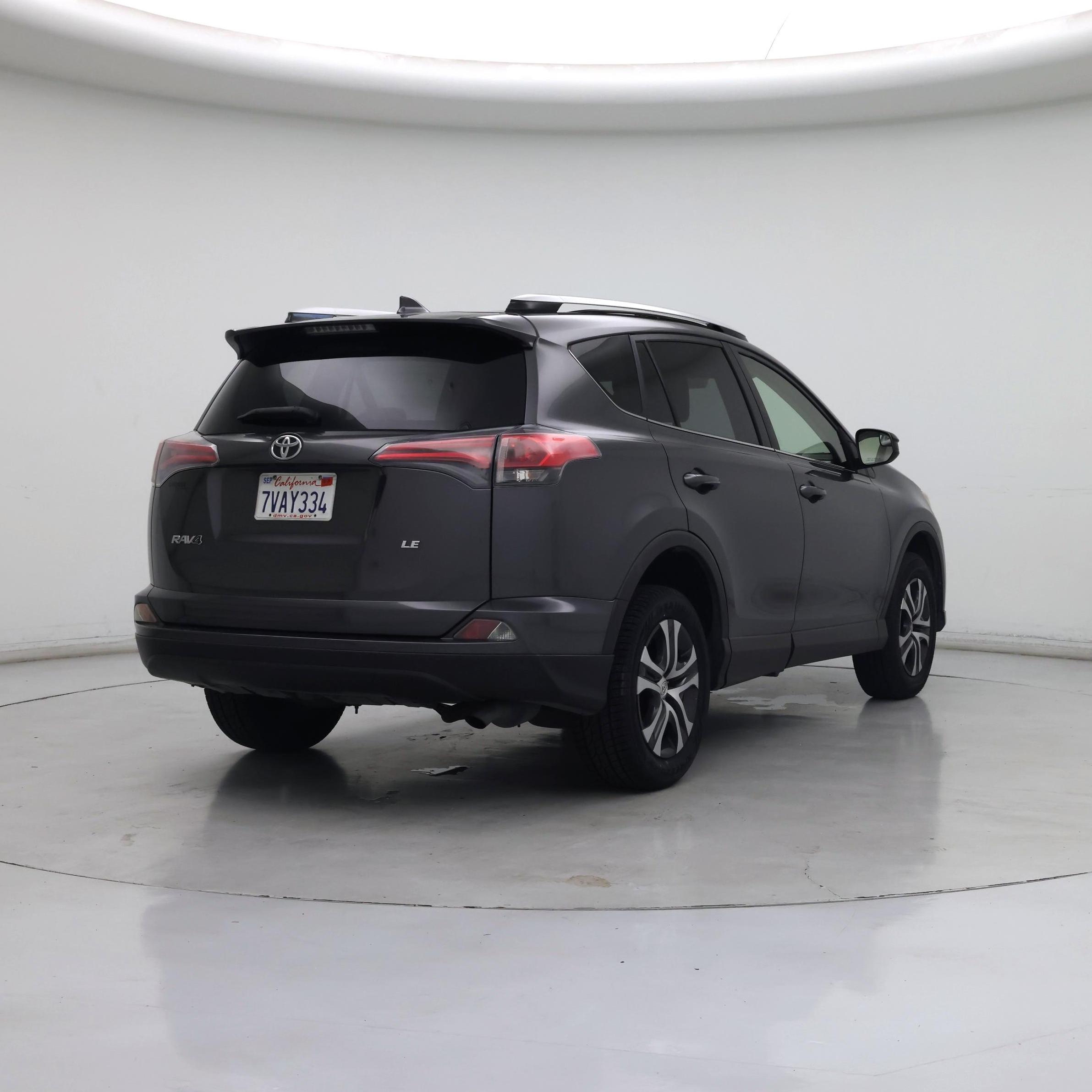 Thumbnail: 2016 Toyota RAV4 - 8