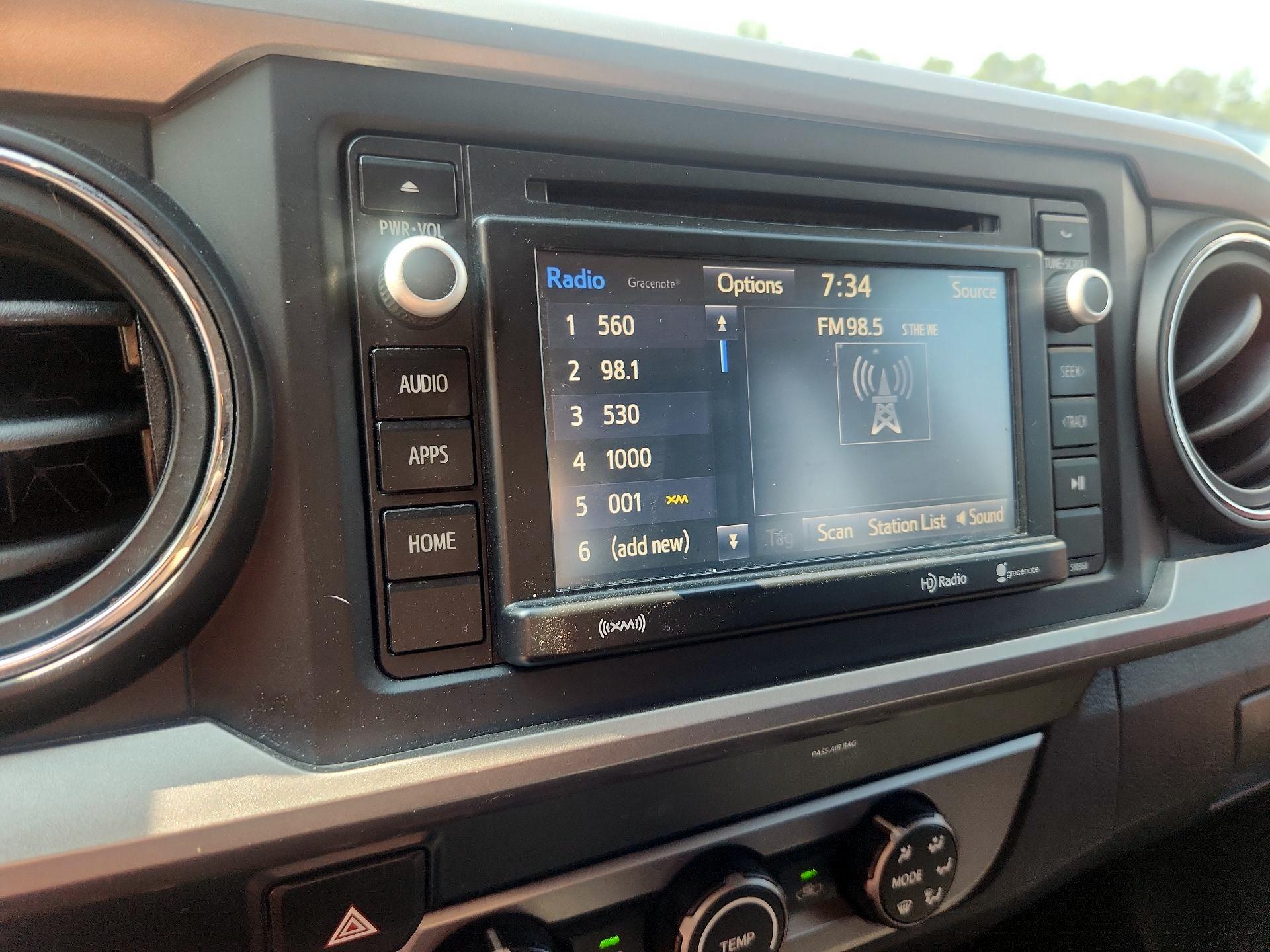 Thumbnail: 2019 Toyota Tacoma - 14