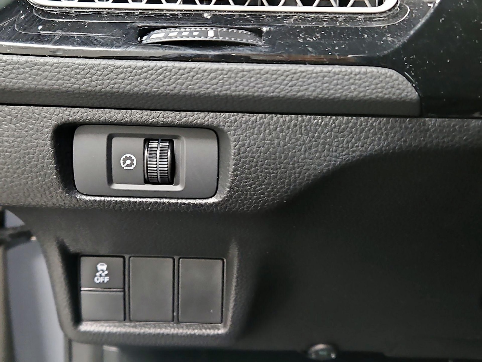 2025 Honda Civic Sport Touring - Photo 14