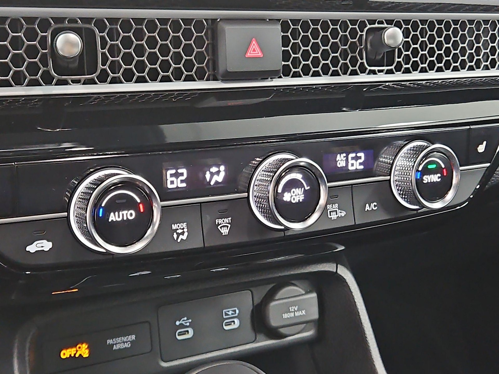 2025 Honda Civic Sport Touring - Photo 17