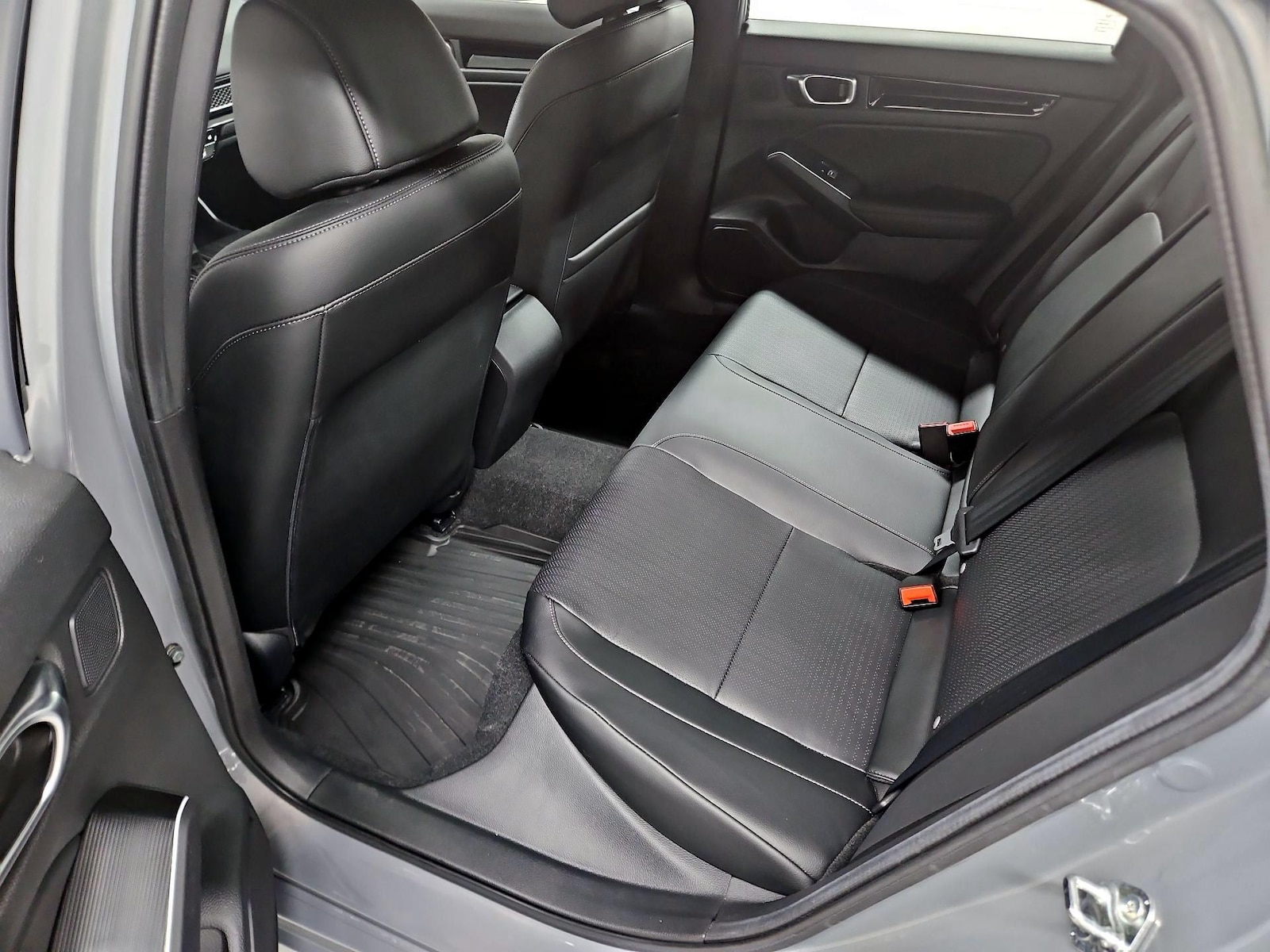 2025 Honda Civic Sport Touring - Photo 21