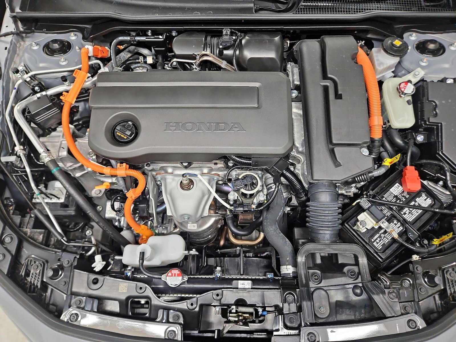 2025 Honda Civic Sport Touring - Photo 23