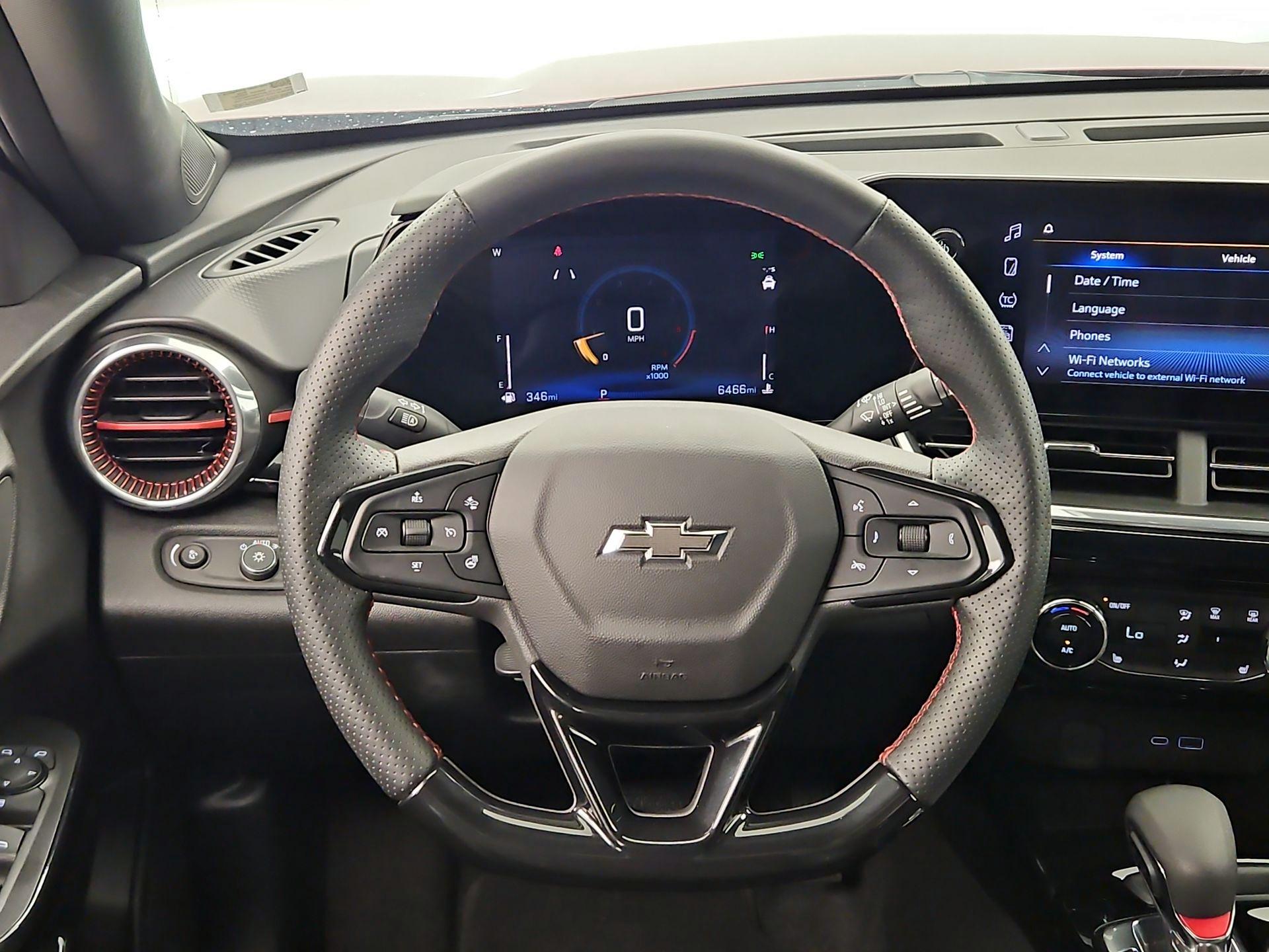 Thumbnail: 2025 Chevrolet Trax - 10