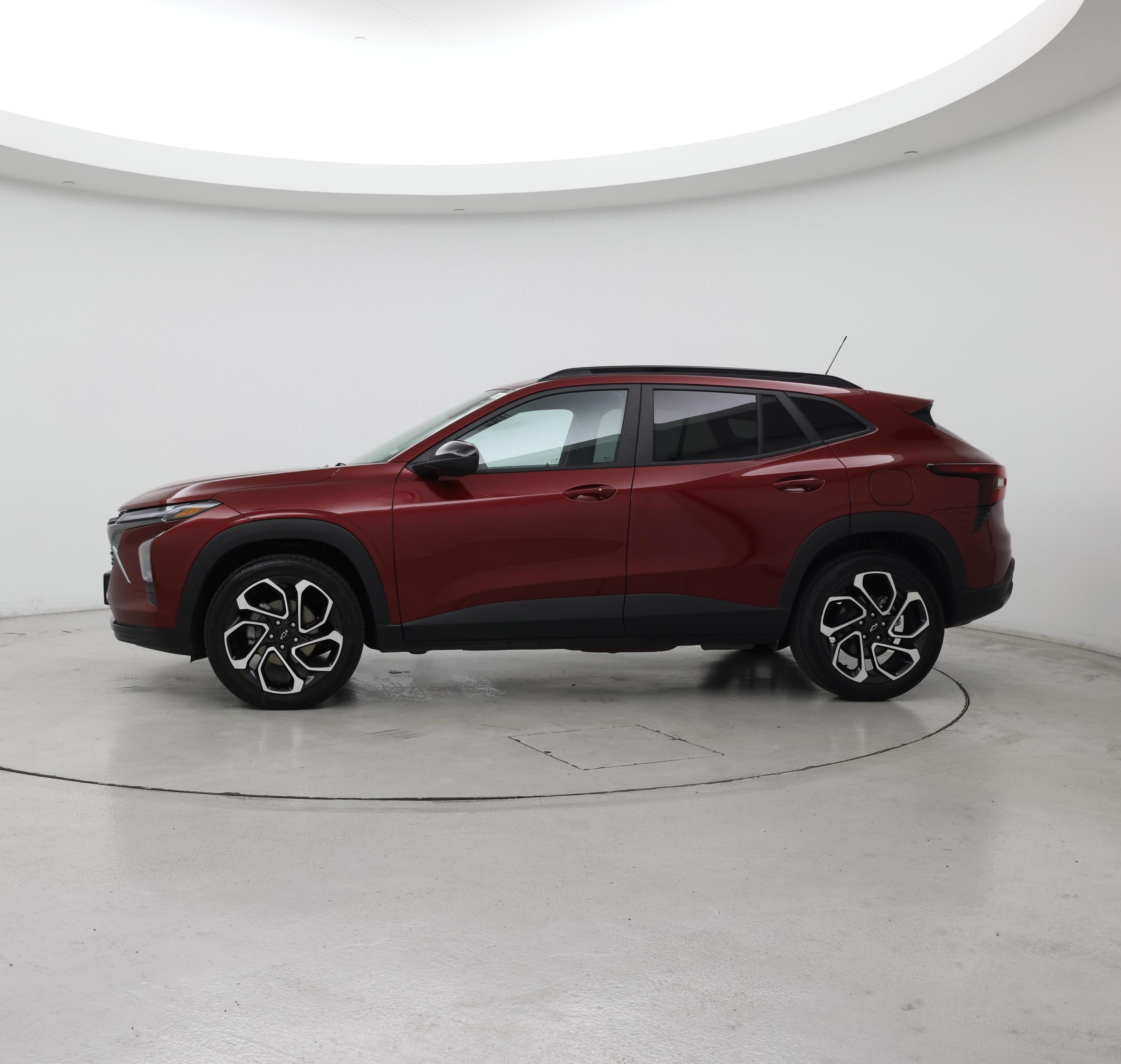 Thumbnail: 2025 Chevrolet Trax - 3